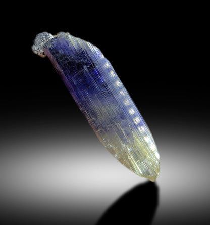 Natural Terminated Top Quality Blue Color Tanzanite Crystal, Tanzanite Gemstone, Raw Mineral, Tanzanite Specimen - 27 gram