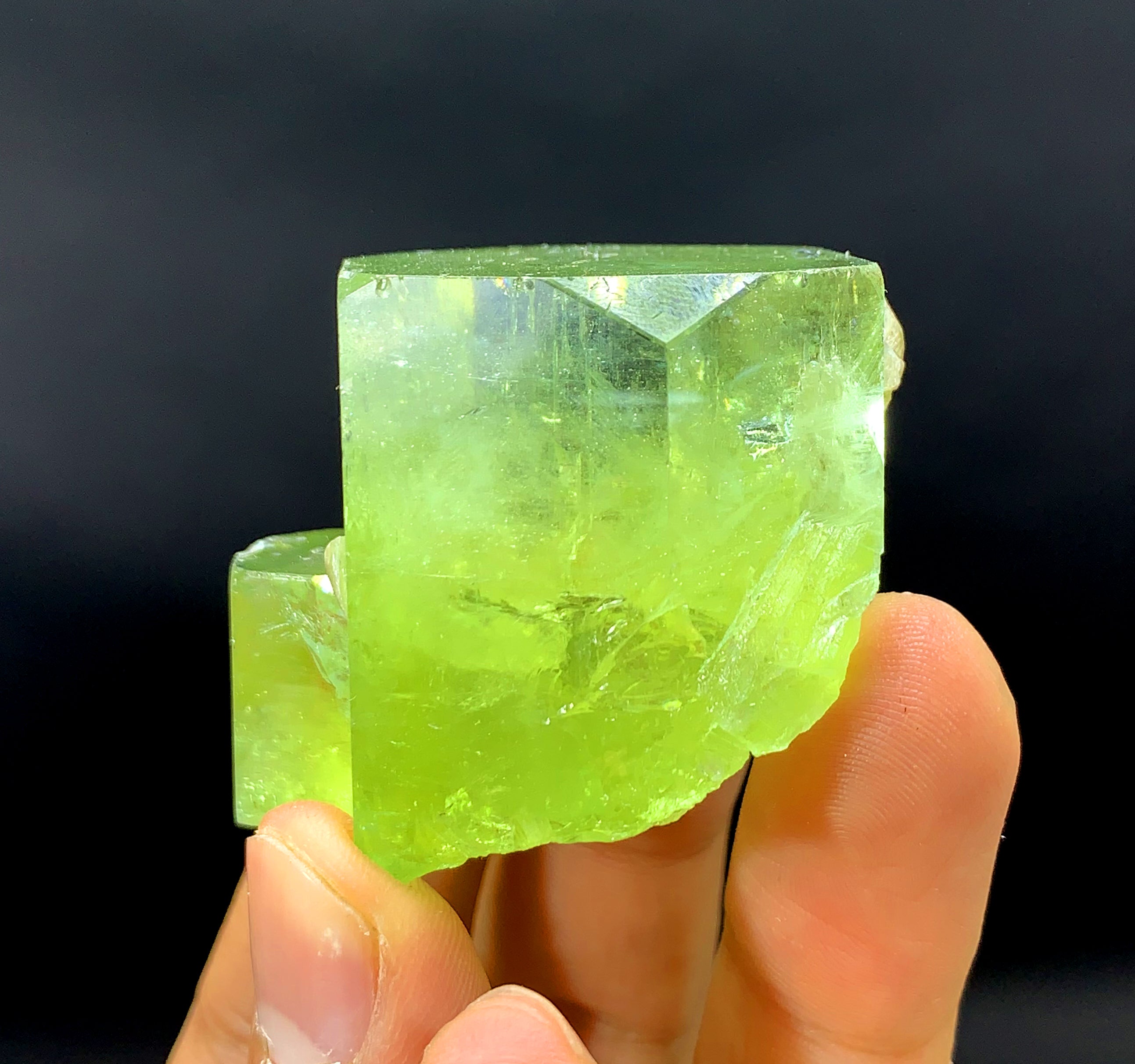 Natural Yellow Color Heliodor var Beryl Crystal from Pakistan - 85 gram