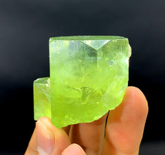 Natural Yellow Color Heliodor var Beryl Crystal from Pakistan - 85 gram