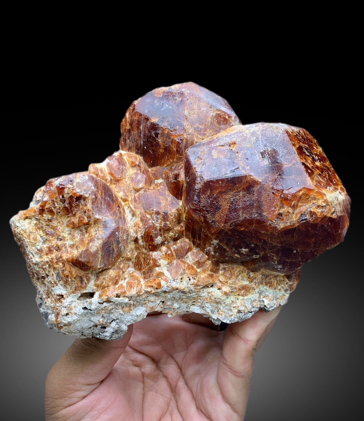 Museum Grade Hessonite Garnet Specimen - 1222 gram