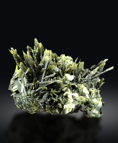 Natural Green Epidote Cluster from Pakistan - 318 gram