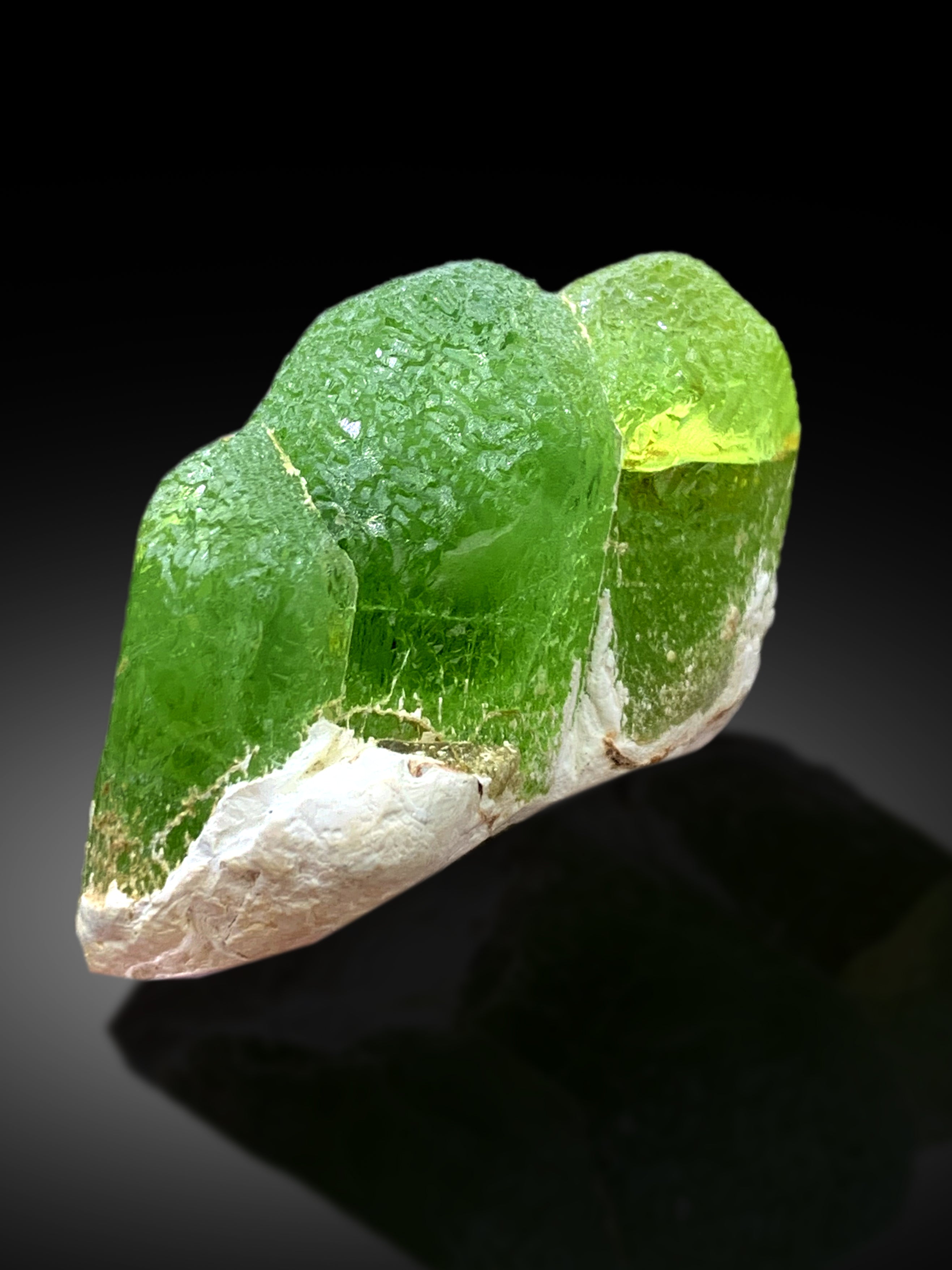 Natural Lush Green Peridot Crystal from Supat Koshistan, Pakistan - 33 gram