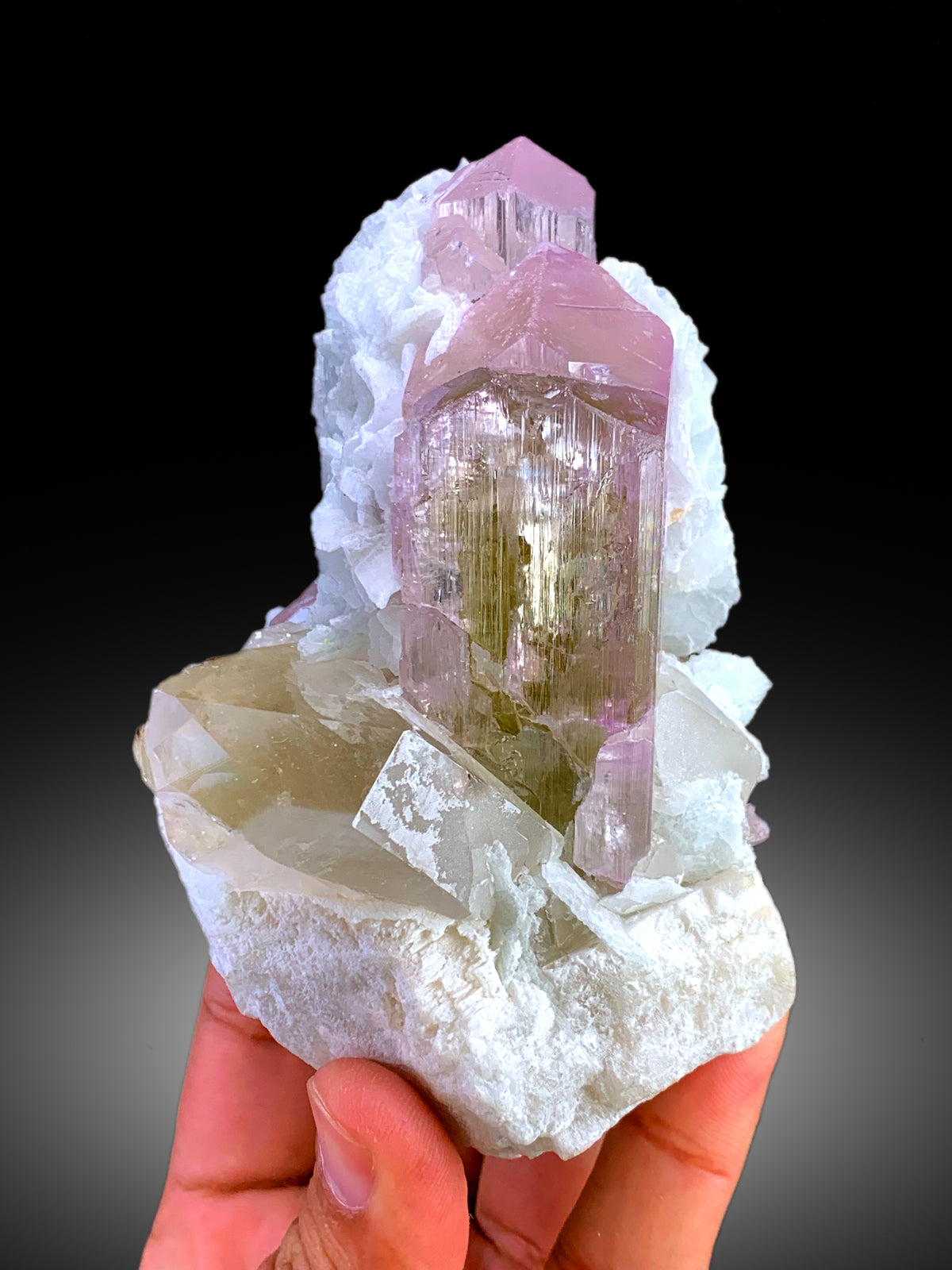 Kunzite Specimen with Quartz and Clevlandite Albite, Bicolor Kunzite Crystal, Kunzite stone, Mineral Specimen, Pink Kunzite crystals, 502 g