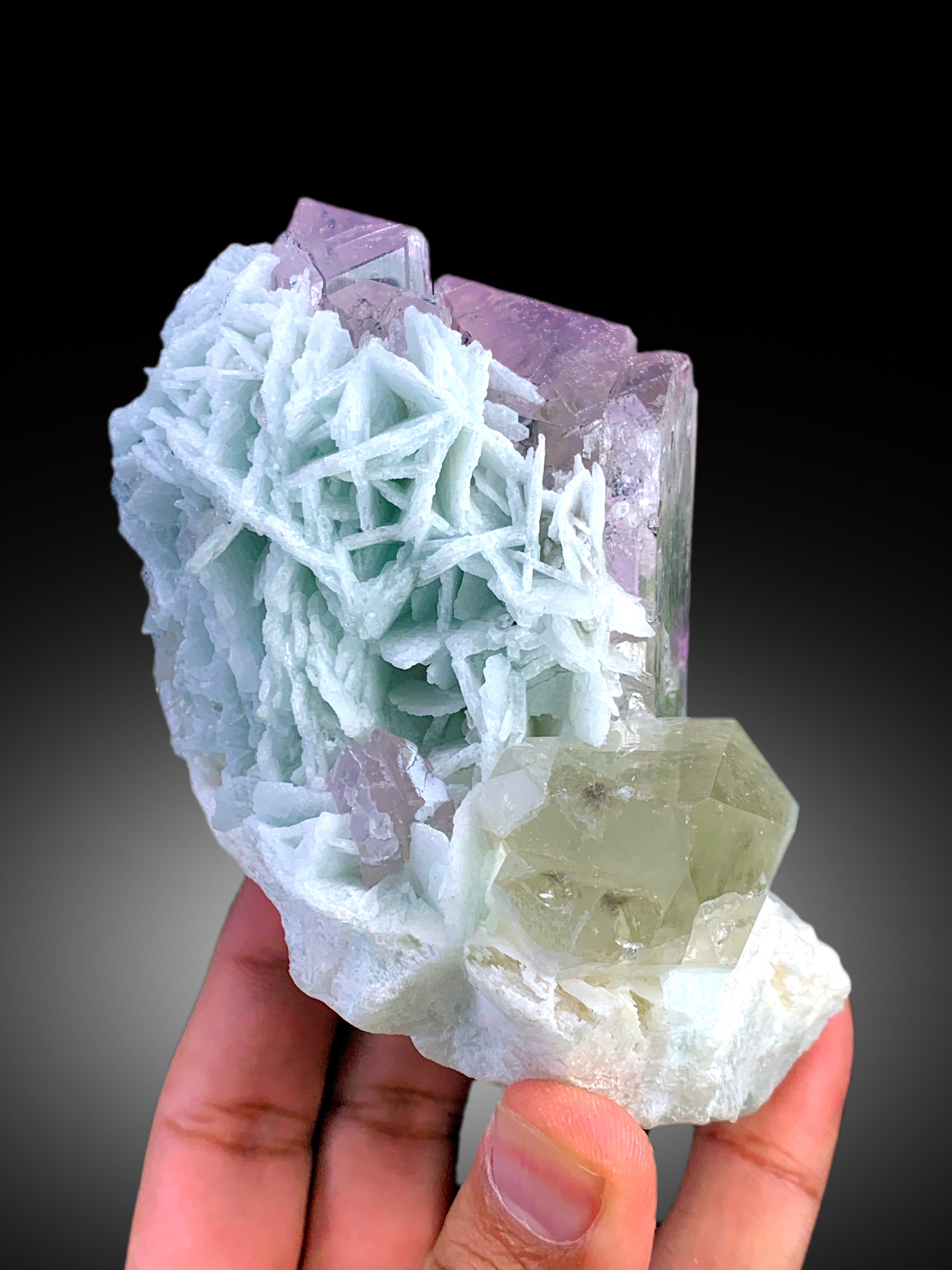 Kunzite Specimen with Quartz and Clevlandite Albite, Bicolor Kunzite Crystal, Kunzite stone, Mineral Specimen, Pink Kunzite crystals, 502 g