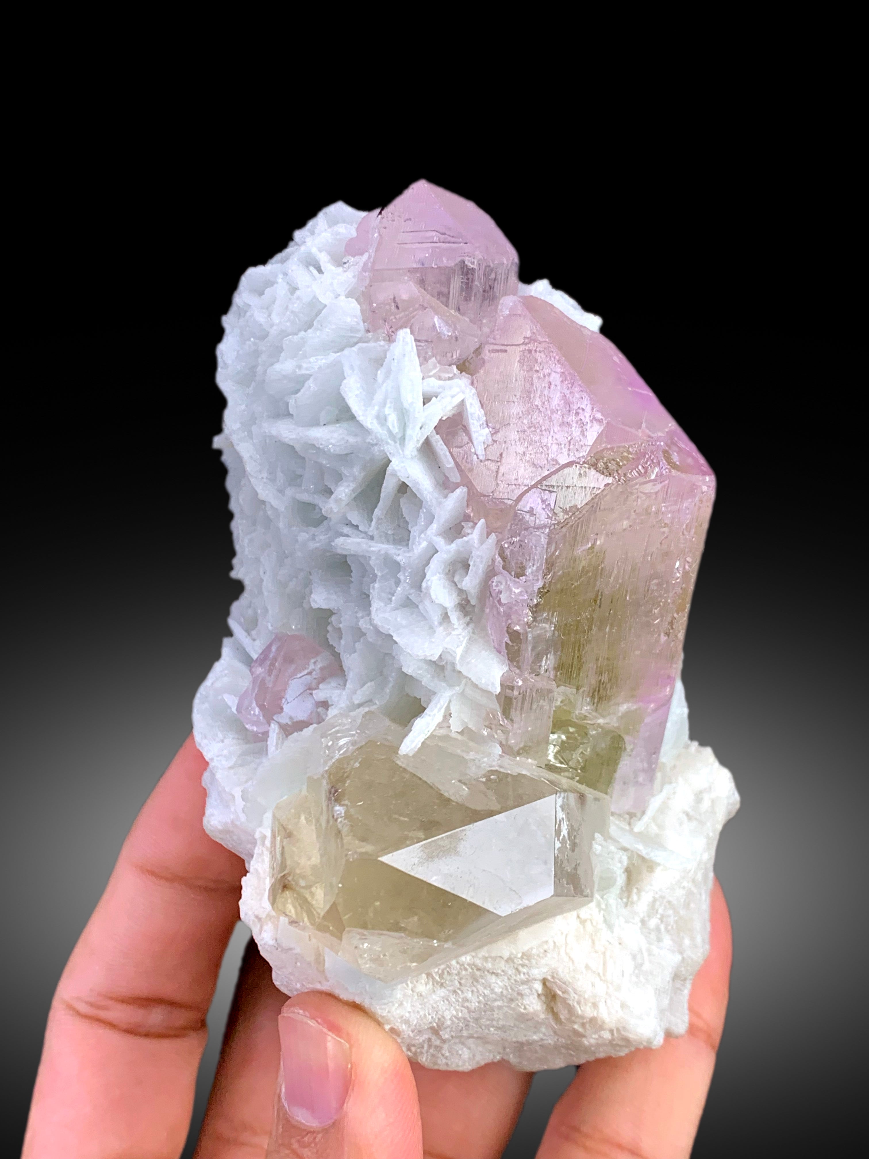 Kunzite Specimen with Quartz and Clevlandite Albite, Bicolor Kunzite Crystal, Kunzite stone, Mineral Specimen, Pink Kunzite crystals, 502 g