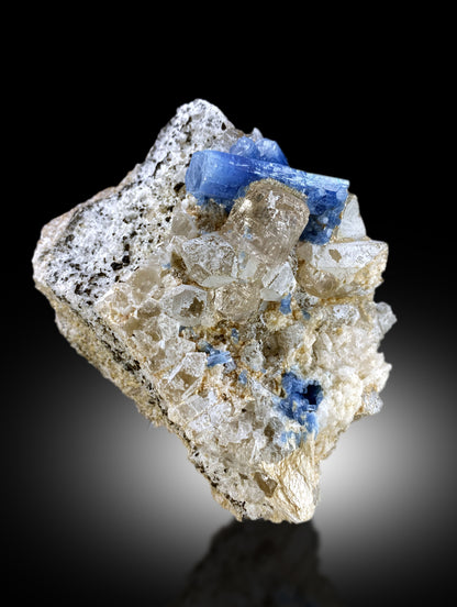 Blue Aquamarine, Natural Aquamarine, Topaz Crystal, Topaz and Quartz Specimen, Fine Minerals, Aquamarine For Sale 409 Gram