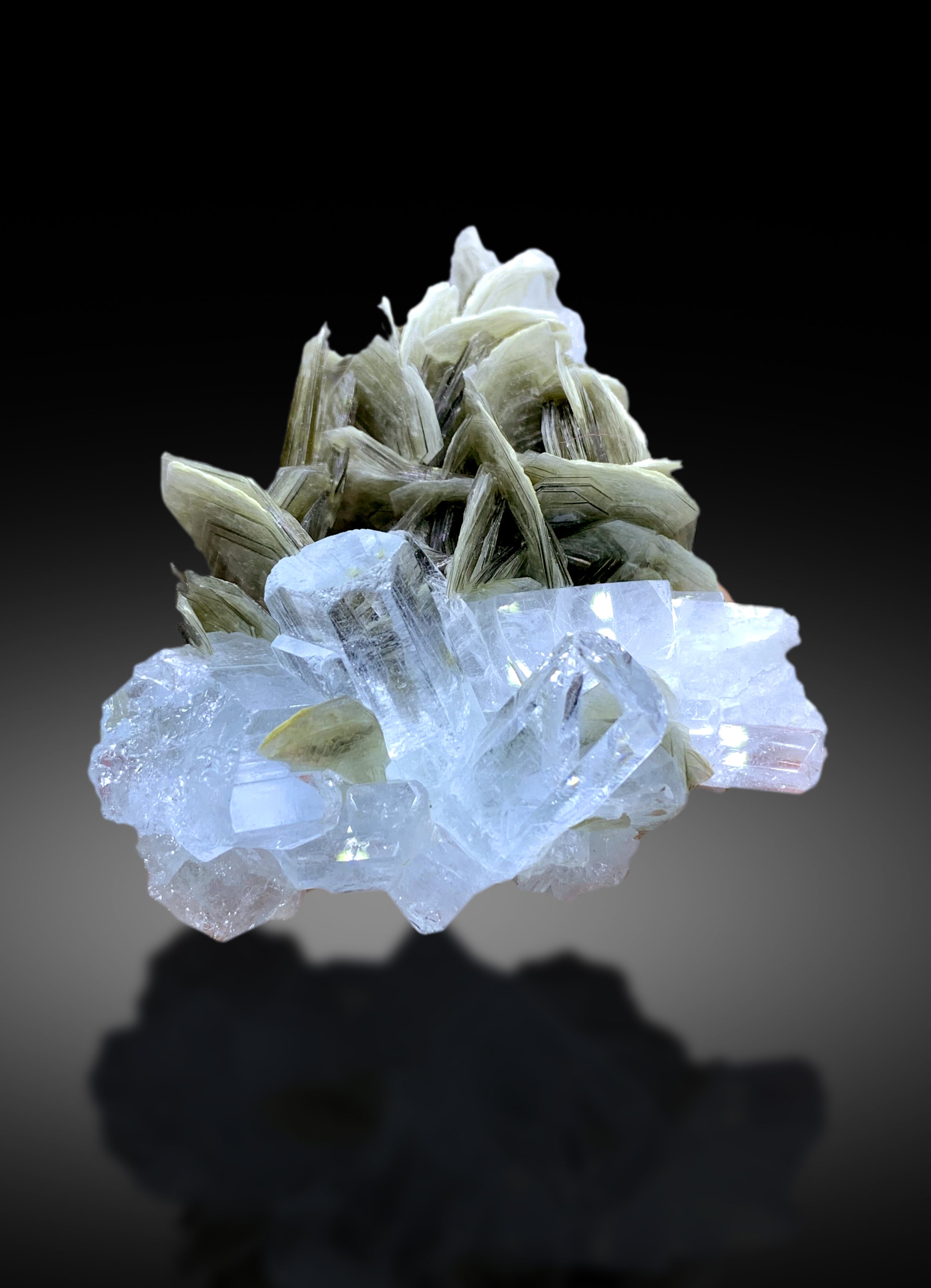 Sky Blue Aquamarine Cluster on Muscovite from Pakistan - 50 gram