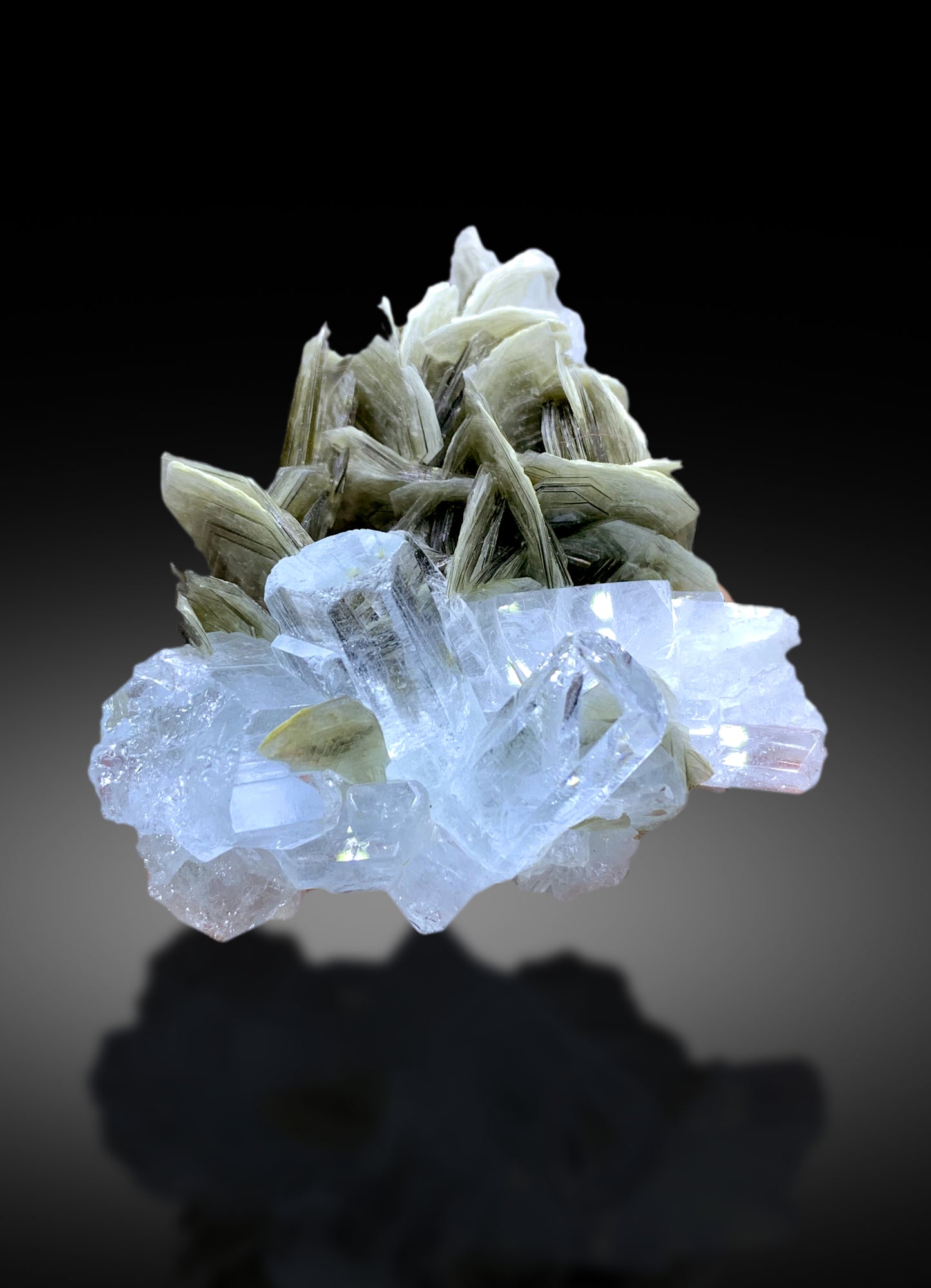 Sky Blue Aquamarine Cluster on Muscovite from Pakistan - 50 gram