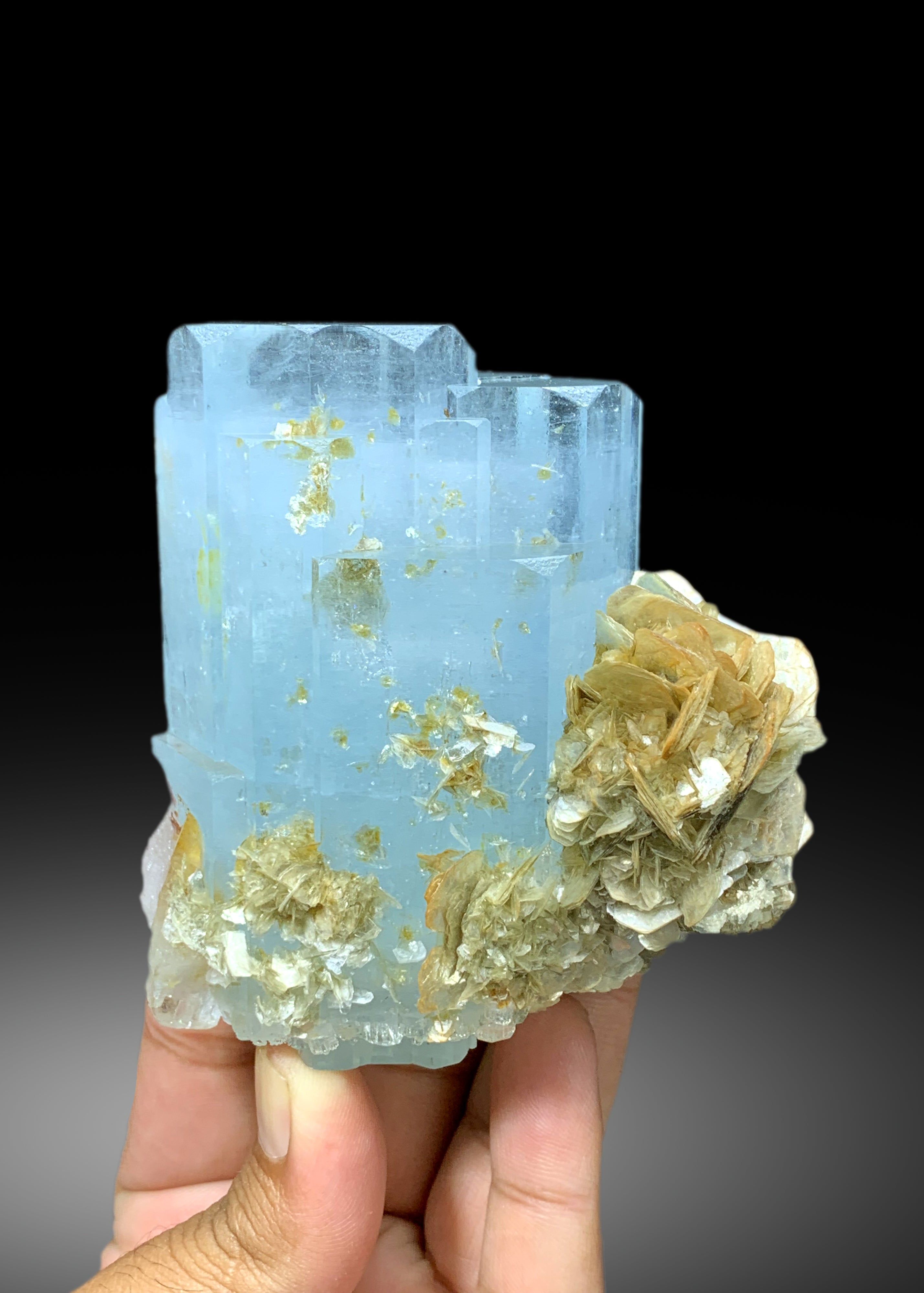 Exceptional Sky Blue Aquamarine with Muscovite Mica from Nagar valley Hunza, Gilgit Baltistan - 543 gram