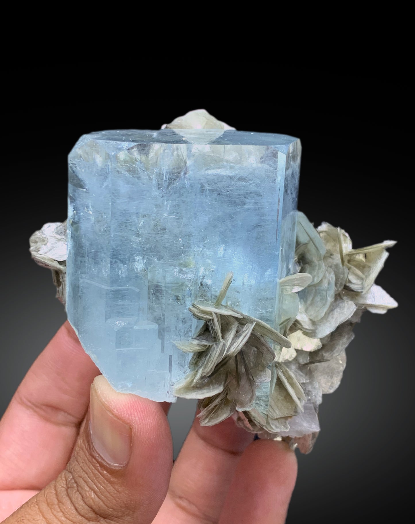 Sky Blue Color Aquamarine Crystal with Muscovite Mica from Nagar valley Hunza, Gilgit Pakistan - 325 gram
