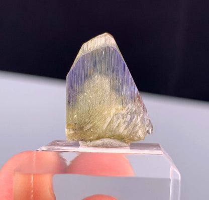Natural Bicolor Tanzanite Crystal From Tanzania - 20.70 Carats