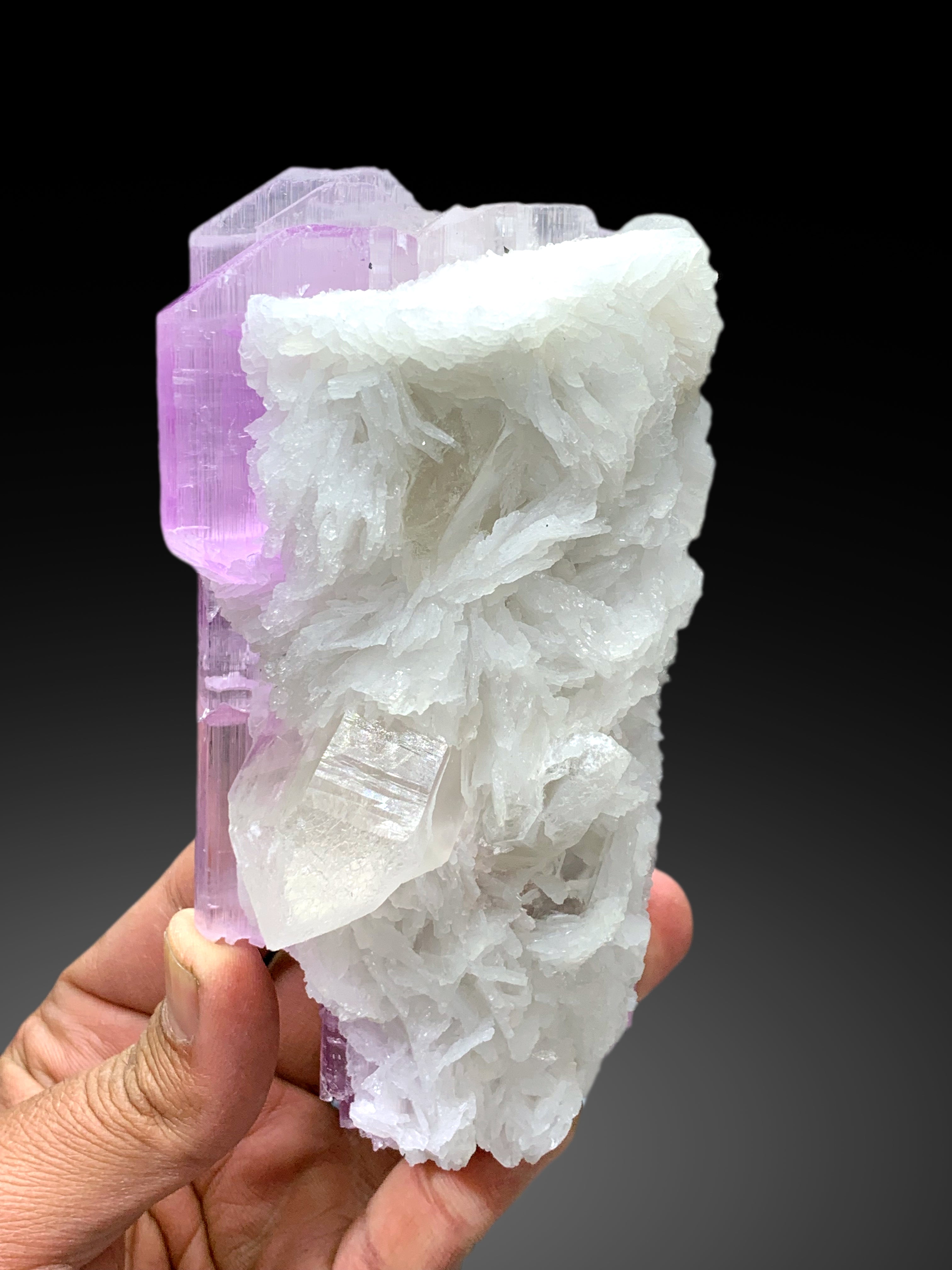 Pink Kunzite Specimen, Kunzite Crystal With Quartz And Albite, Natural Kunzite, Kunzite for sale, Healing Crystal, Mineral Specimen, 772 g