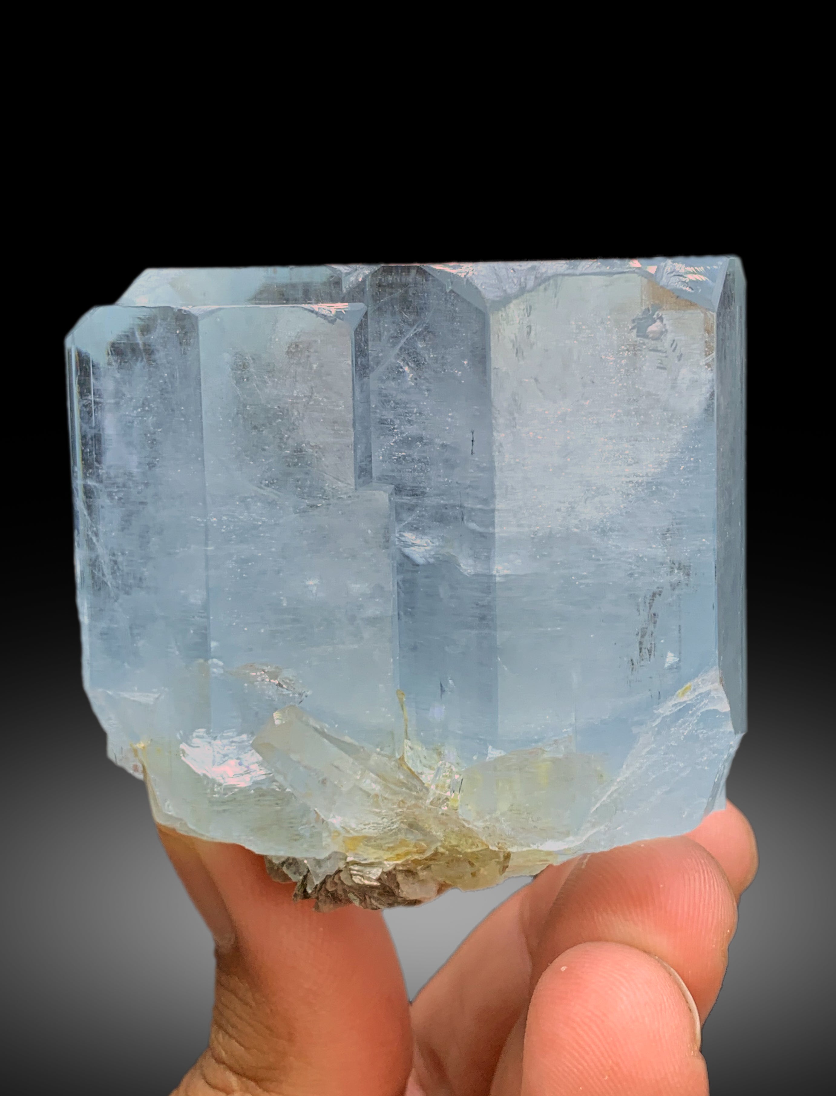 Sky Blue Color Aquamarine Crystal from Skardu Pakistan - 322 gram