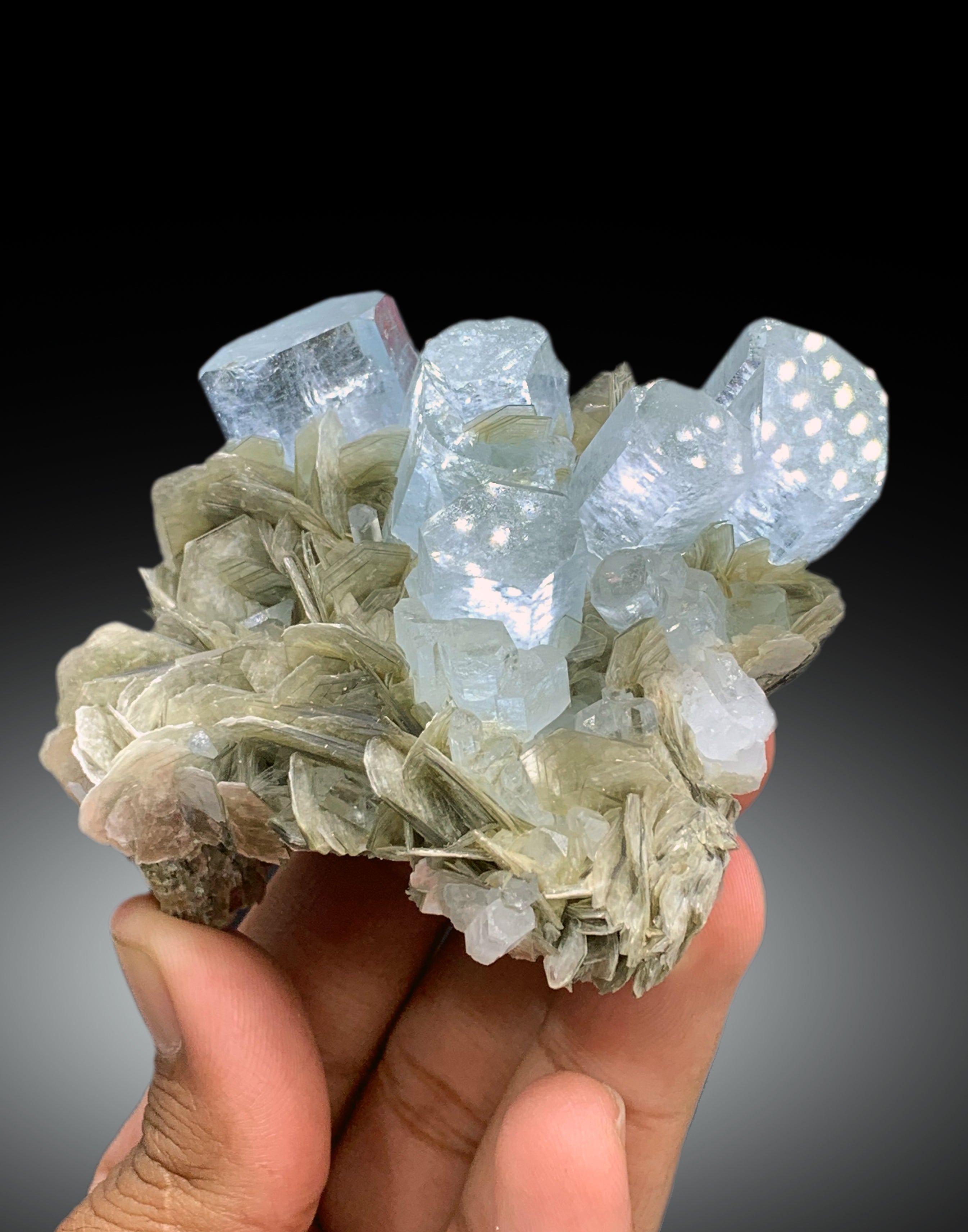 Sky Blue Aquamarine Crystals with Muscovite Mica, Aquamarine Specimen from Nagar valley Hunza, Gilgit Baltistan - 259 gram