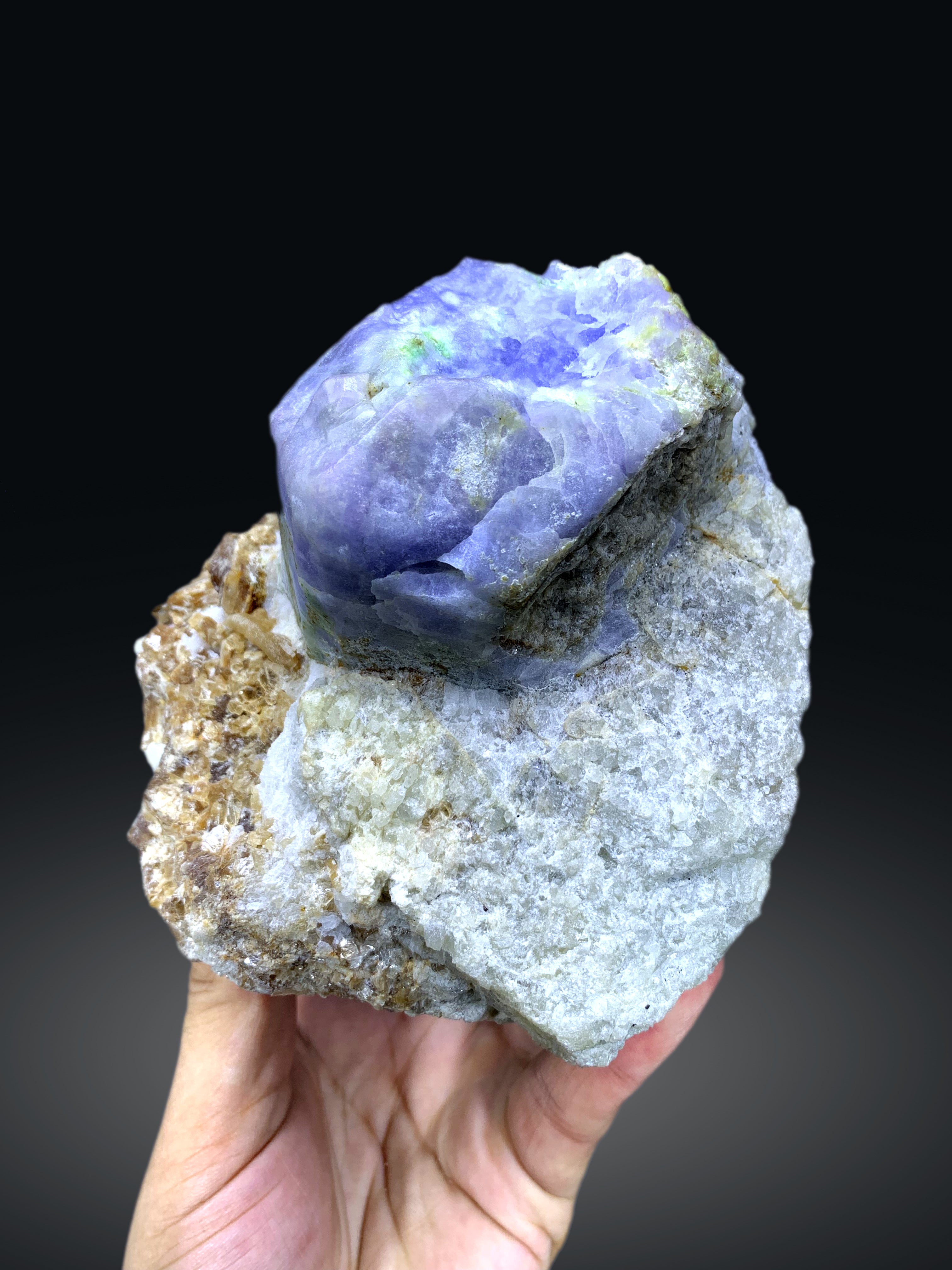 Fluorescent Rare Purple Hackmanite on Phlogopite Mica from Afghanistan - 1400 grams