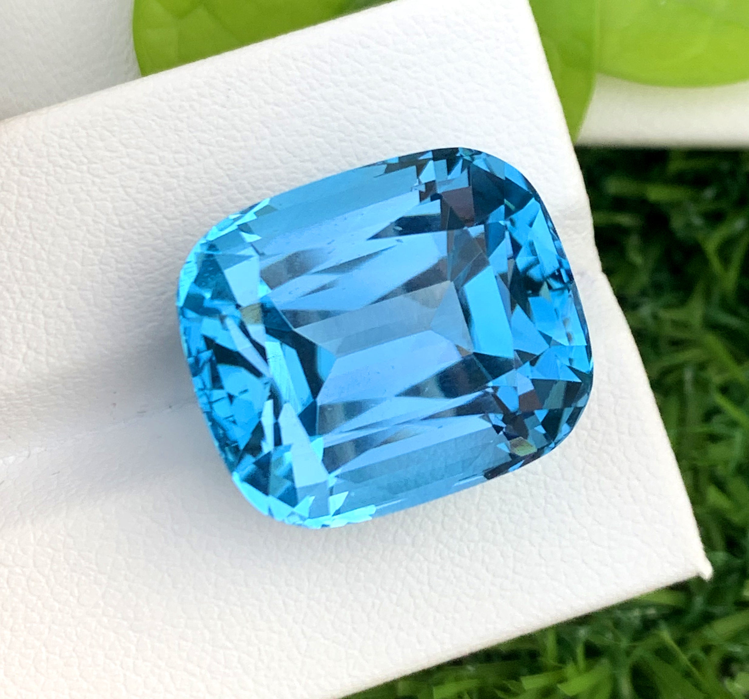 Cusshion Cut Swiss Blue Topaz Gemstone, Topaz Faceted Cut Stone - 45 CT