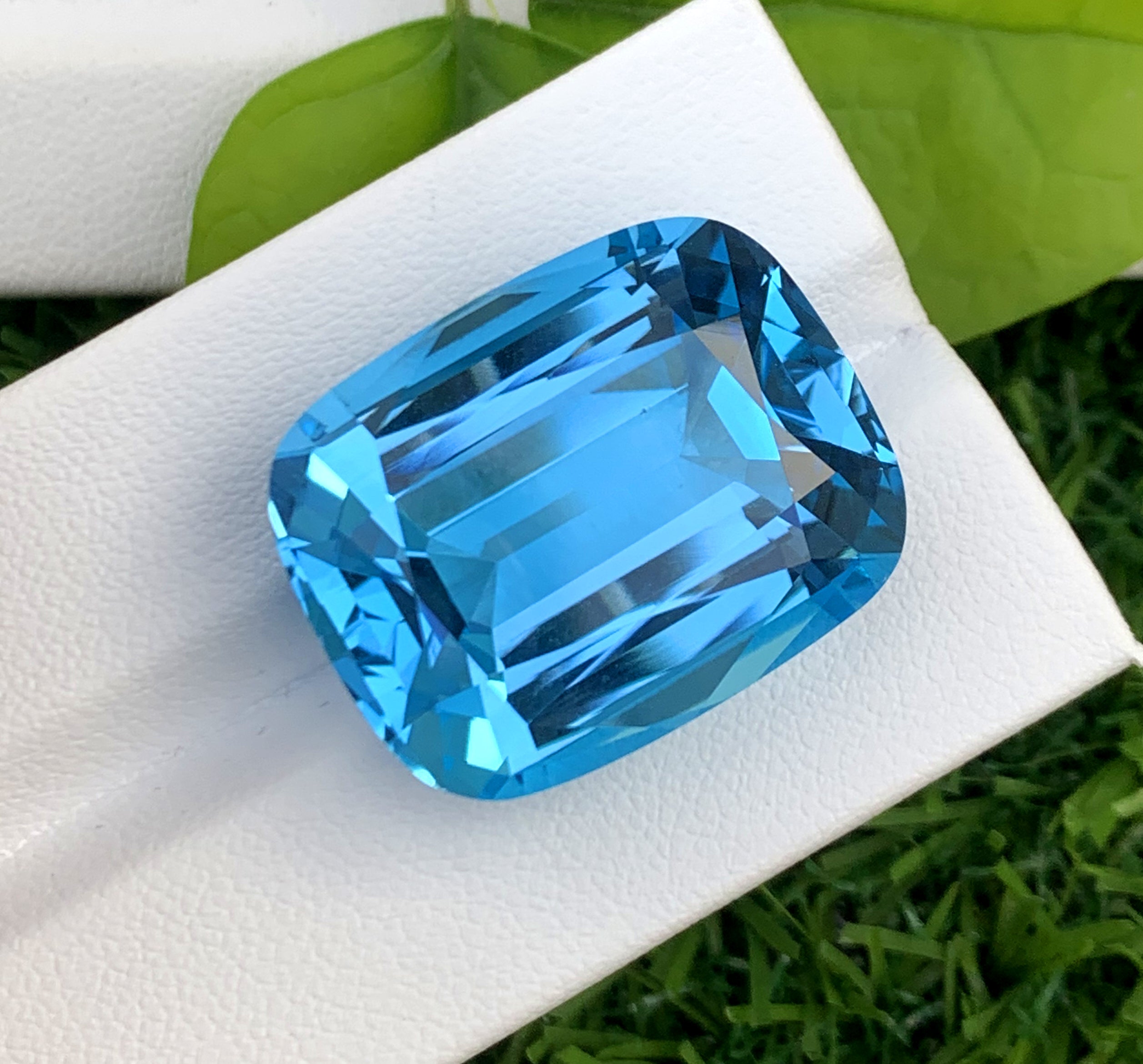 Cusshion Cut Swiss Blue Topaz Gemstone, Topaz Faceted Cut Stone - 57.35 CT