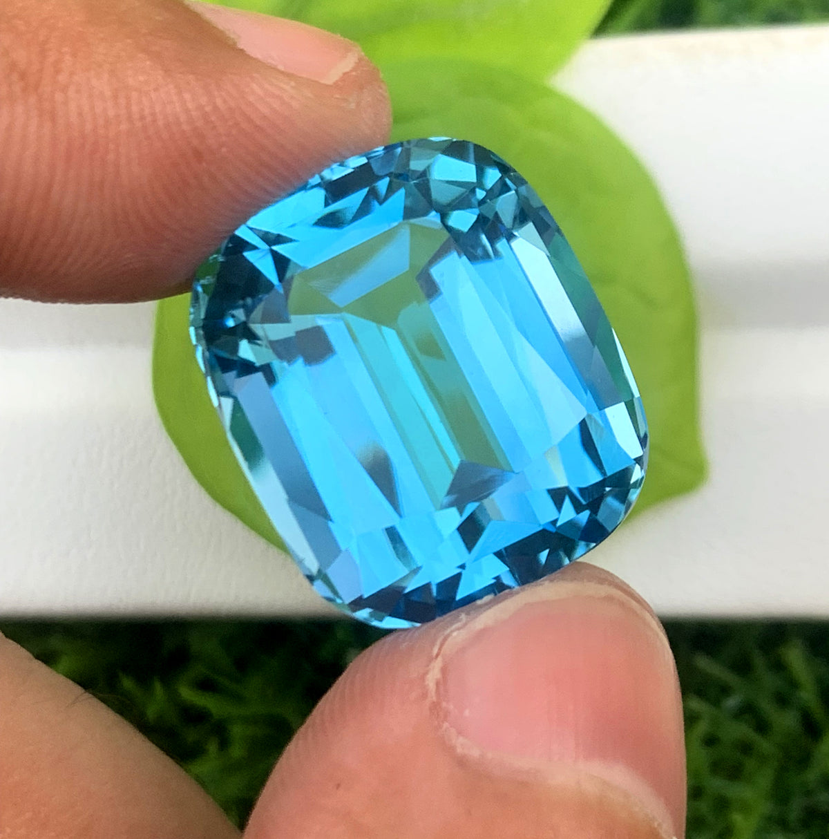 Cusshion Cut Swiss Blue Topaz Gemstone, Topaz Faceted Cut Stone, Loose Gemstone - 37.25 CT