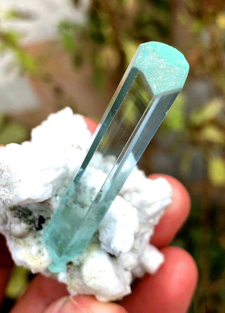Transparent Gemmy Sky Blue Aquamarine Crystal with Albite, Aquamarine Specimen from Shigar valley Skardu Pakistan - 59 gram