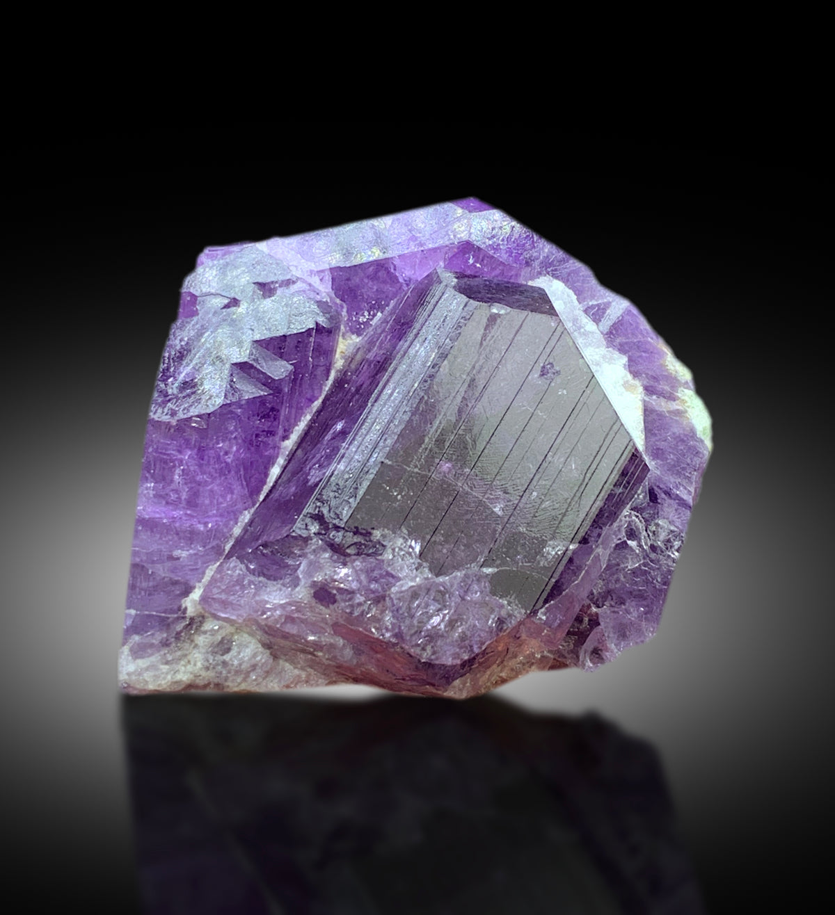 Rich Purple Color Scapolite Specimen, Scapolite Crystals, Raw Mineral, Scapolite from Badakhshan Afghanistan - 118 gram