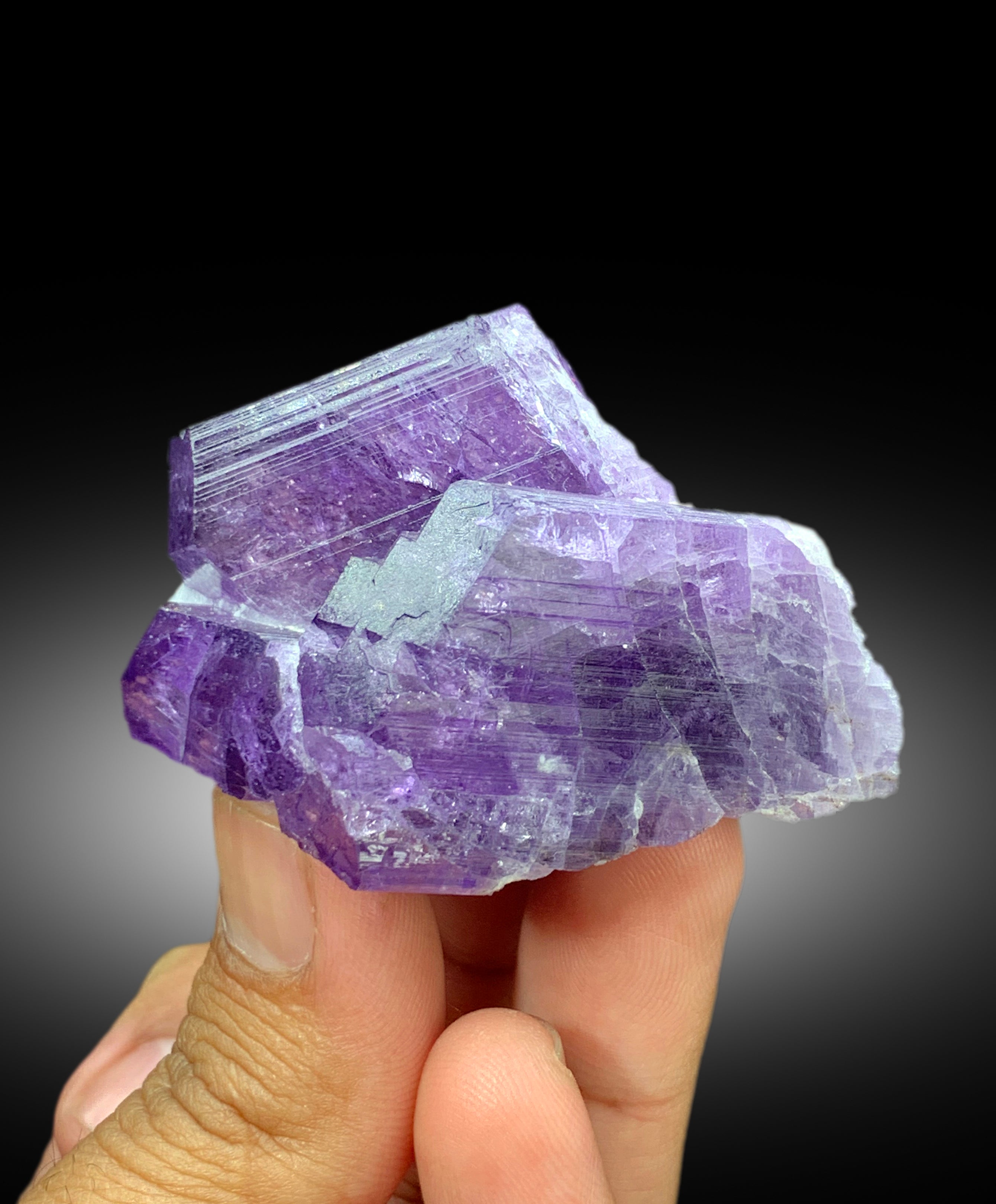 Rich Purple Color Scapolite Specimen, Scapolite Crystals, Raw Mineral, Scapolite from Badakhshan Afghanistan - 118 gram