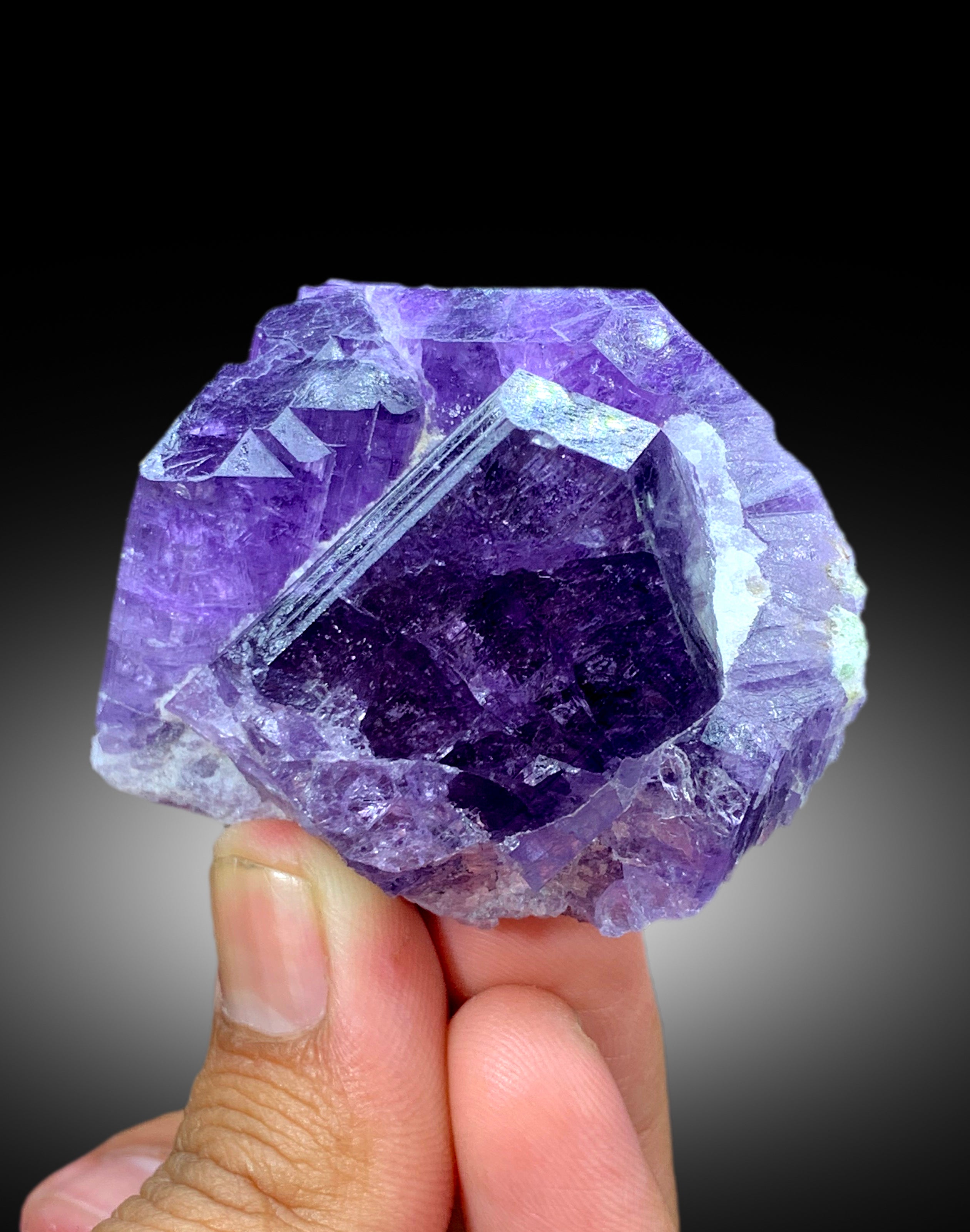 Rich Purple Color Scapolite Specimen, Scapolite Crystals, Raw Mineral, Scapolite from Badakhshan Afghanistan - 118 gram