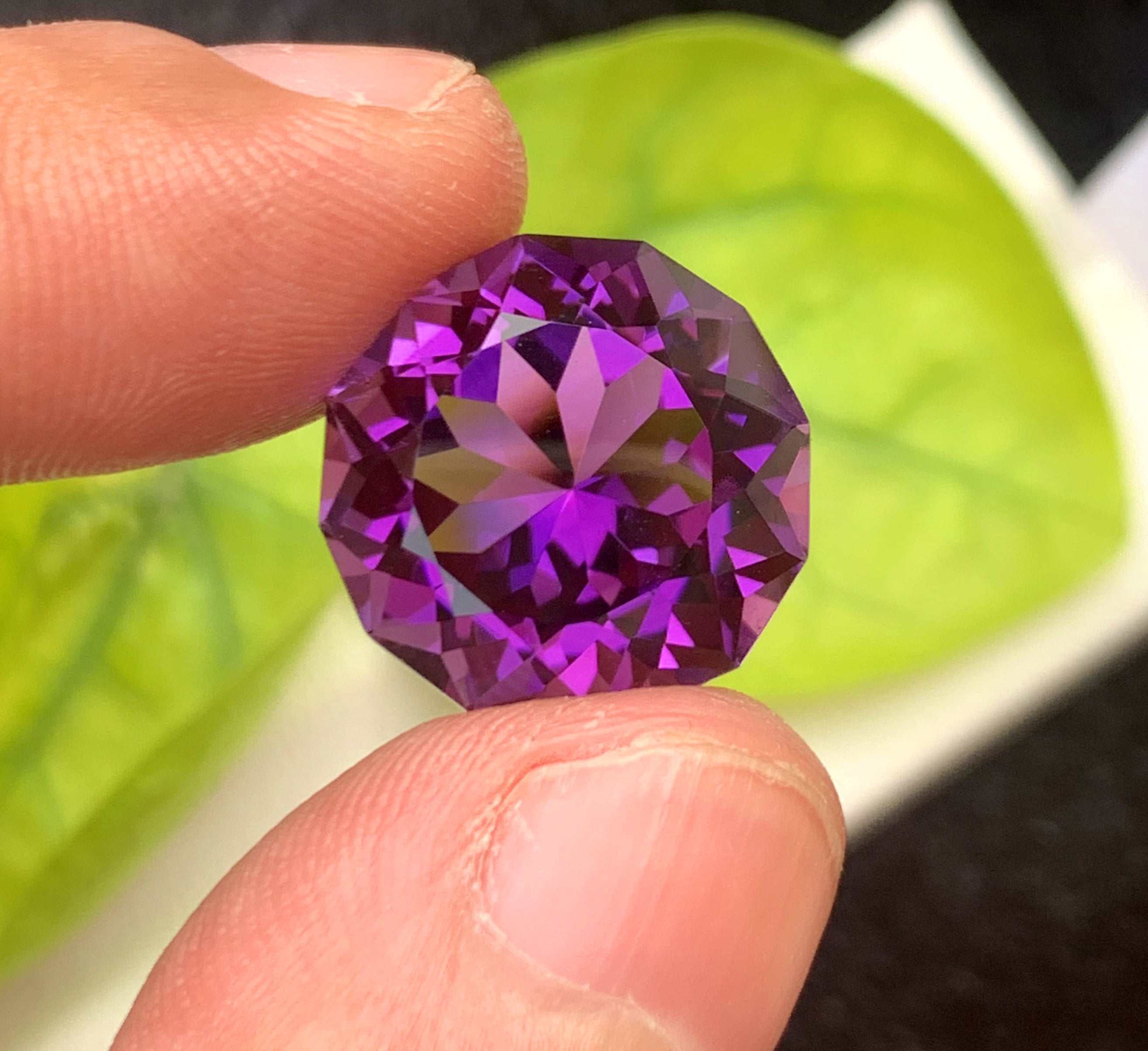 Round Precision Flower Cut Purple Amethyst Gemstone, Loose Gemstone, Amethyst Faceted Cut Stone for Jewelry Making - 13.95 CT