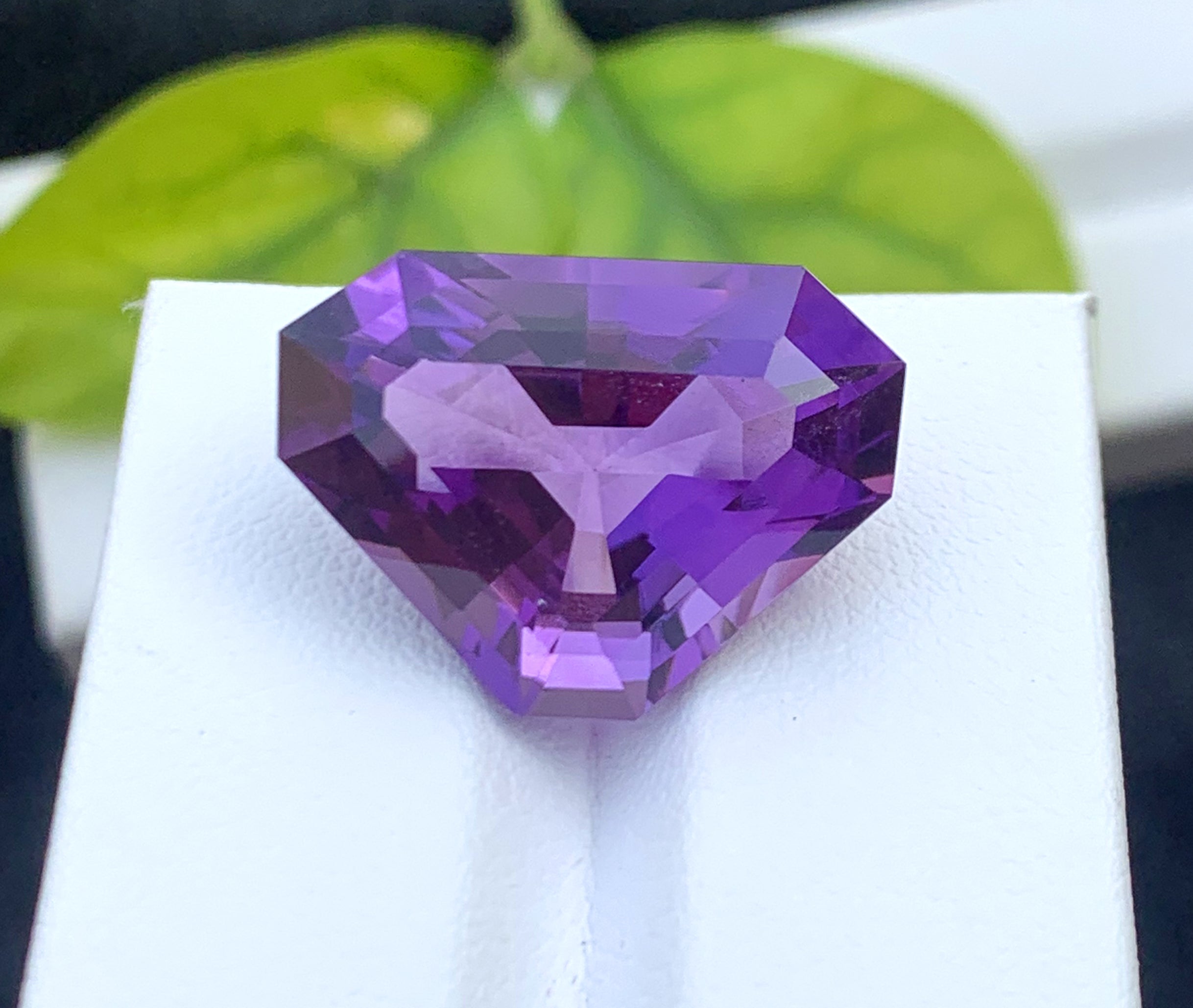 Trillion Cut Purple Amethyst Gemstone, Loose Gemstone, Amethyst Faceted Cut Stone for Jewelry Making, Gemstone Jewelry - 18.90 CT