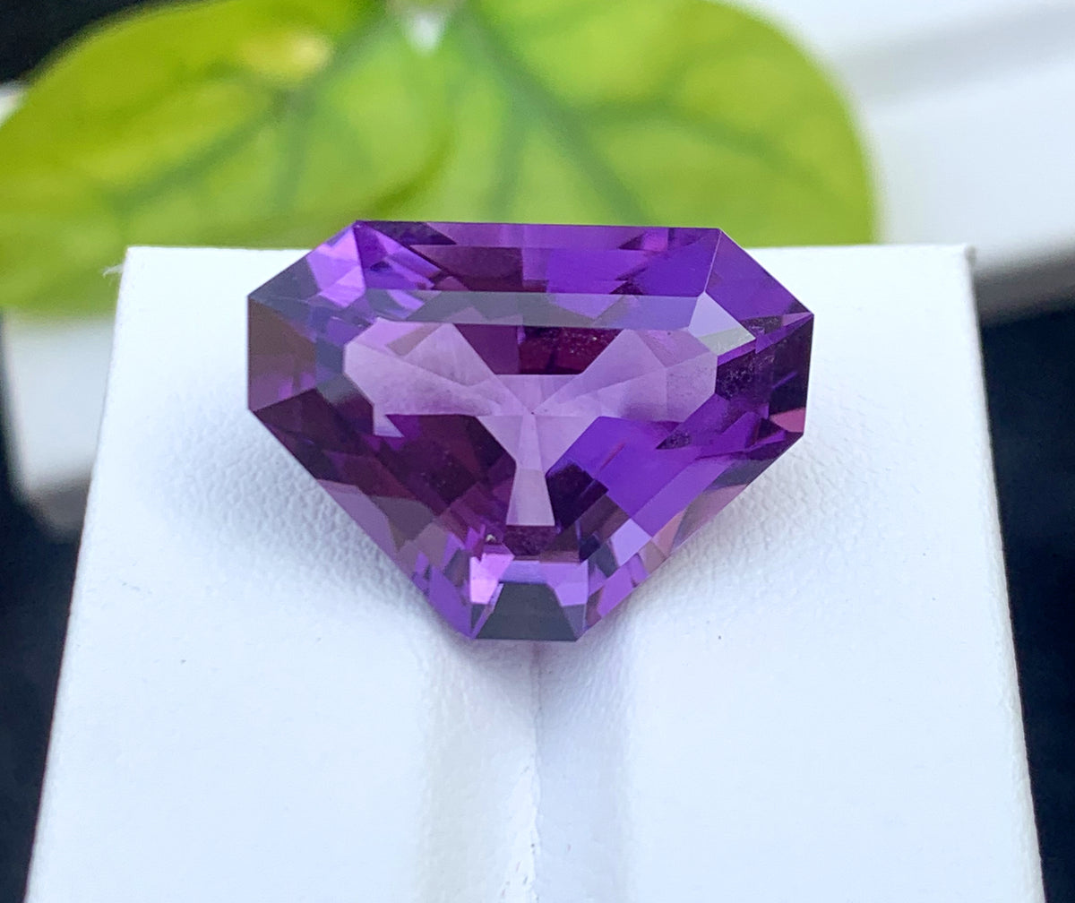 Trillion Cut Purple Amethyst Gemstone, Loose Gemstone, Amethyst Faceted Cut Stone for Jewelry Making, Gemstone Jewelry - 18.90 CT