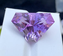 Trillion Cut Purple Amethyst Gemstone, Loose Gemstone, Amethyst Faceted Cut Stone for Jewelry Making, Gemstone Jewelry - 23.65 CT