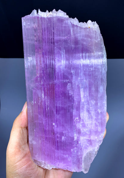 Huge Size Pink Kunzite Crystal from Afghanistan - 925 gram