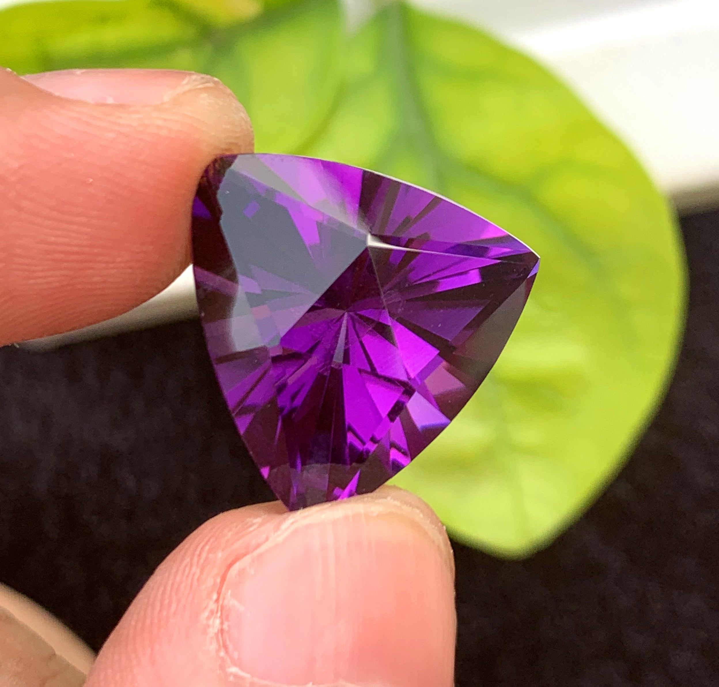 Triangle Shape Purple Amethyst Gemstone, Loose Gemstone, Amethyst Faceted Cut Stone for Jewelry Making, Gemstone Jewelry - 15 CT