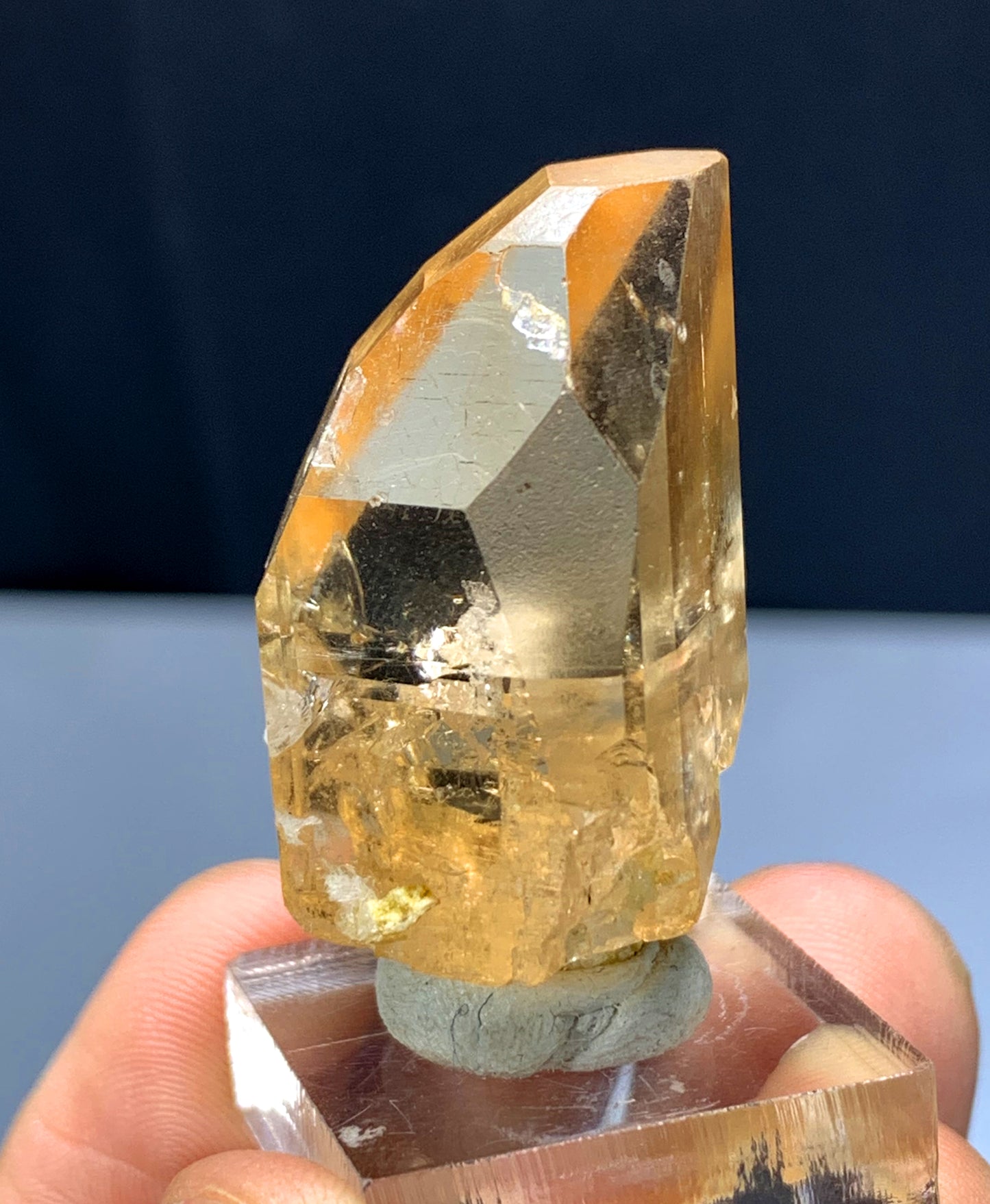 Gem Grade Topaz Crystal from Skardu Pakistan - 28 gram