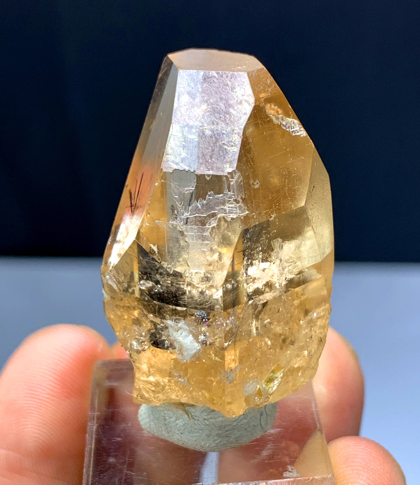Gem Grade Topaz Crystal from Skardu Pakistan - 28 gram