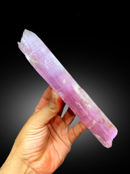 V Shape Terminated Pink Kunzite Crystal, Kunzite Specimen, Fine Minerals, Kunzite Crystal from Afghanistan - 547 gram