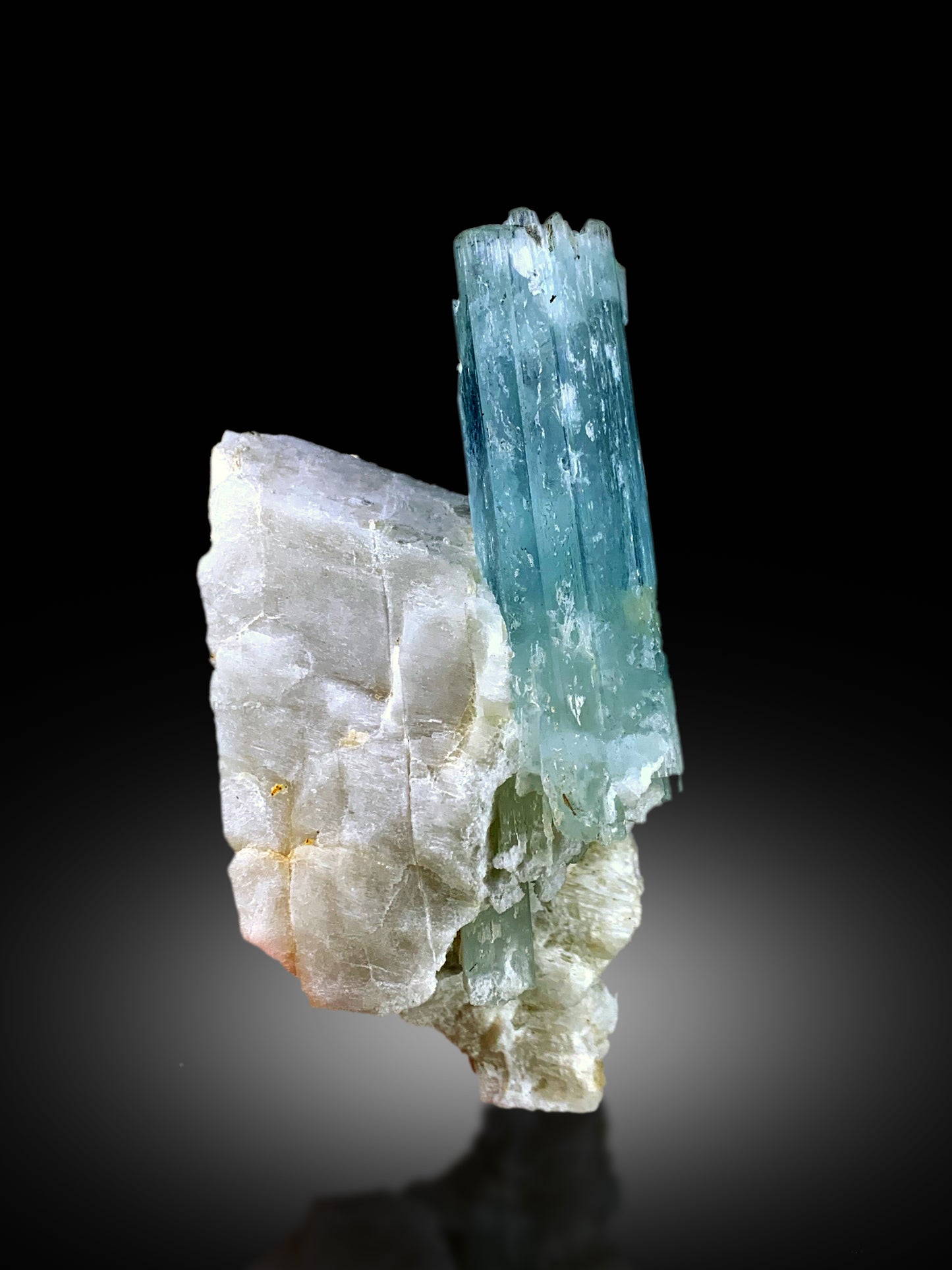 Natural Sky Blue Color Aquamarine Crystal on Feldspar, Aquamarine Specimen from Shigar valley Skardu Pakistan - 298 gram