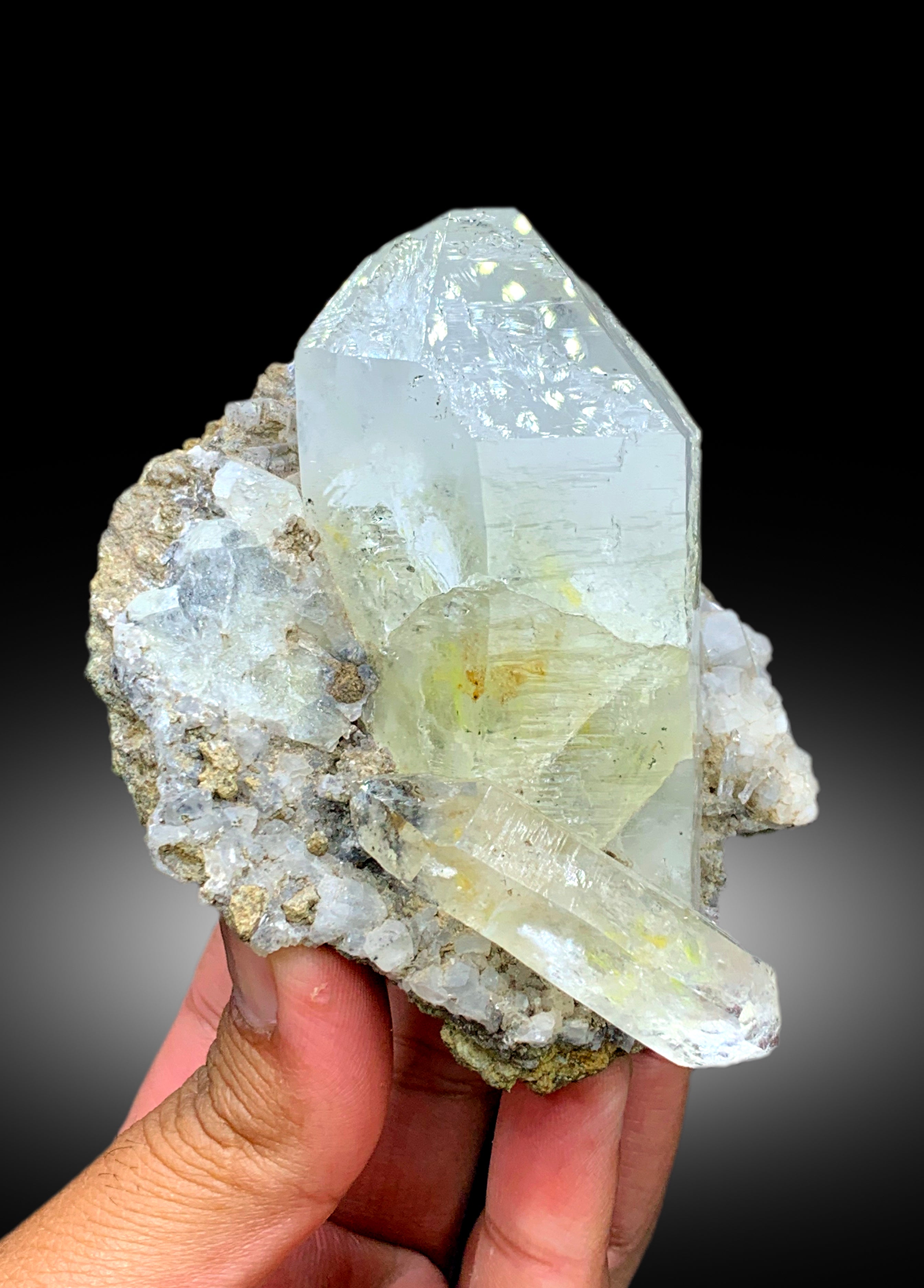 Fluorescent Petroleum Quartz Crystals on Matrix, Rare Quartz, Quartz Specimen, Quartz from Baluchistan Pakistan - 385 gram