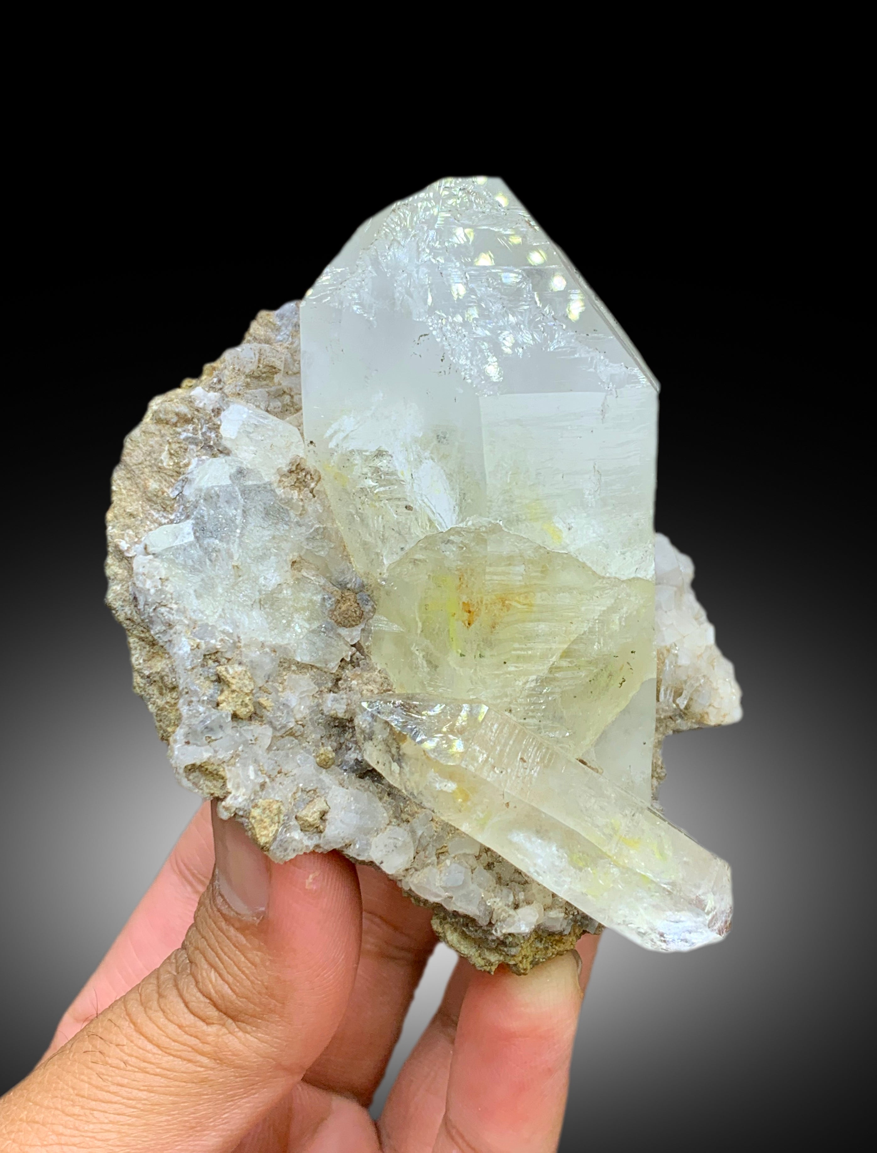 Fluorescent Petroleum Quartz Crystals on Matrix, Rare Quartz, Quartz Specimen, Quartz from Baluchistan Pakistan - 385 gram