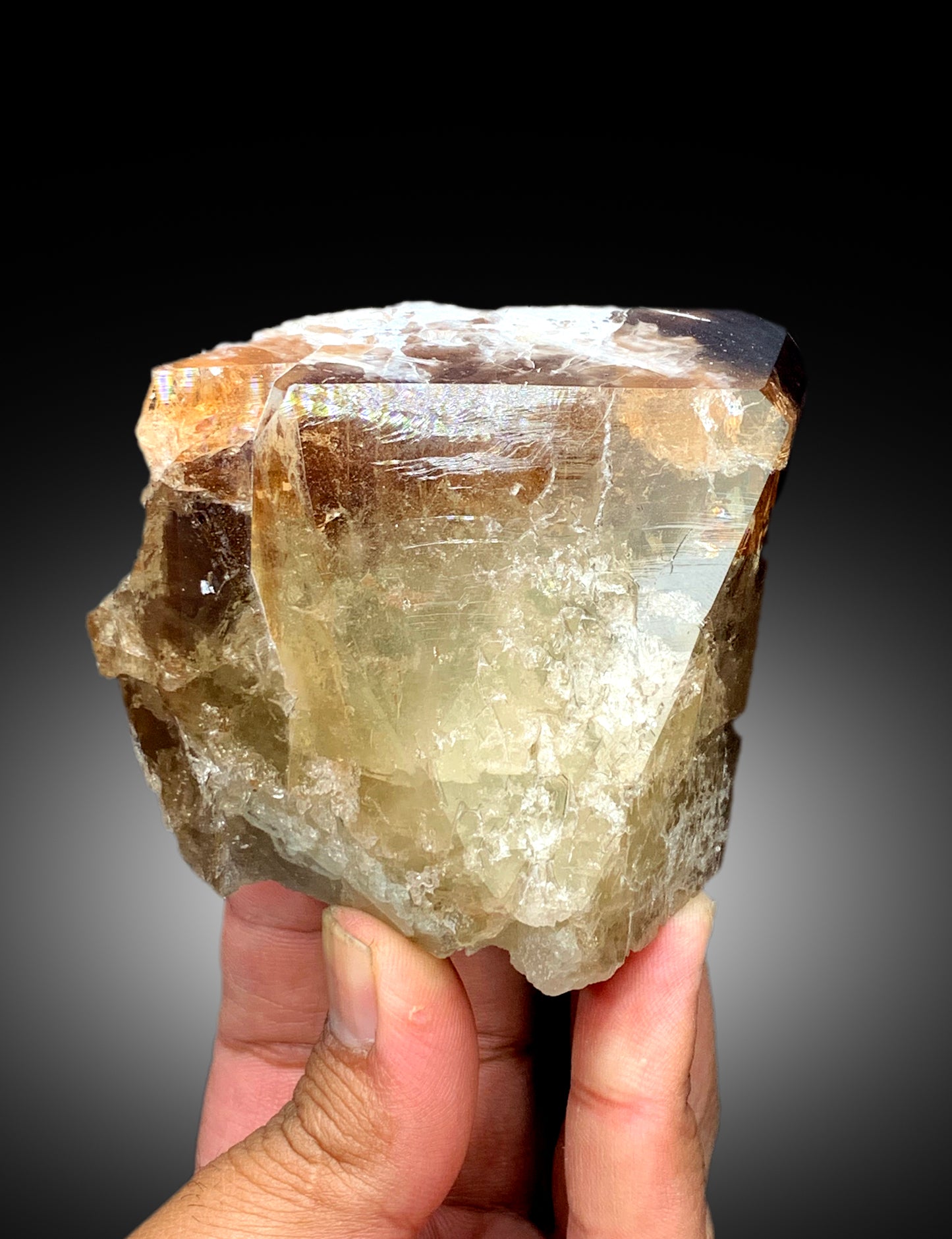 Natural Terminated Sherry Color Topaz Crystal, Topaz Specimen, Raw Mineral, Topaz from Skardu Pakistan - 600 gram