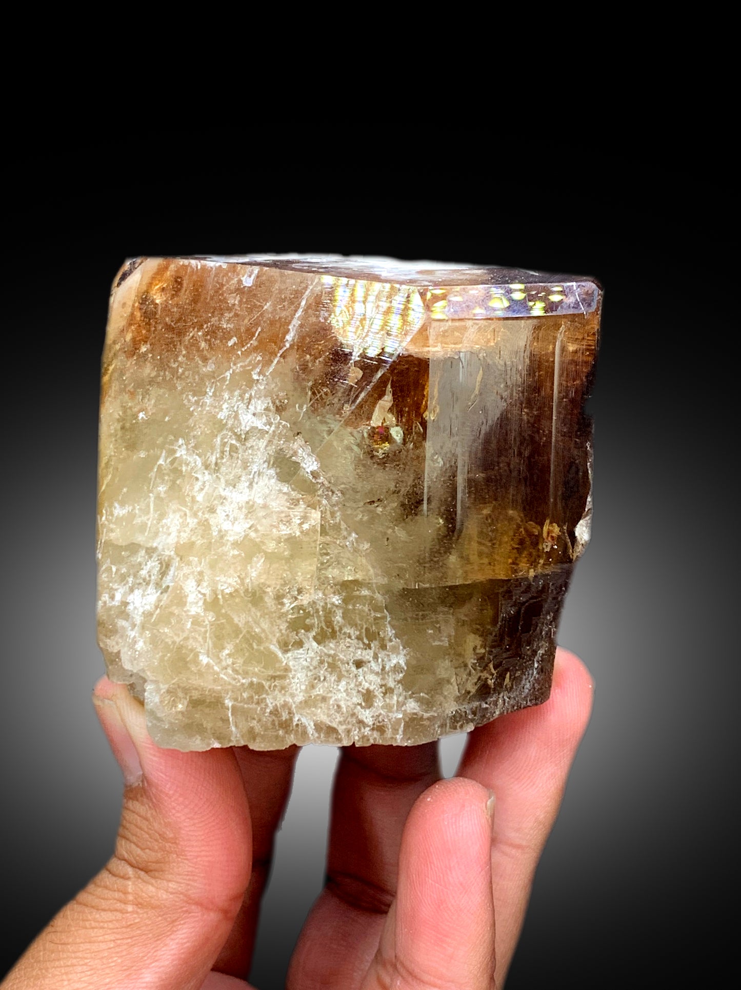 Natural Terminated Sherry Color Topaz Crystal, Topaz Specimen, Raw Mineral, Topaz from Skardu Pakistan - 600 gram