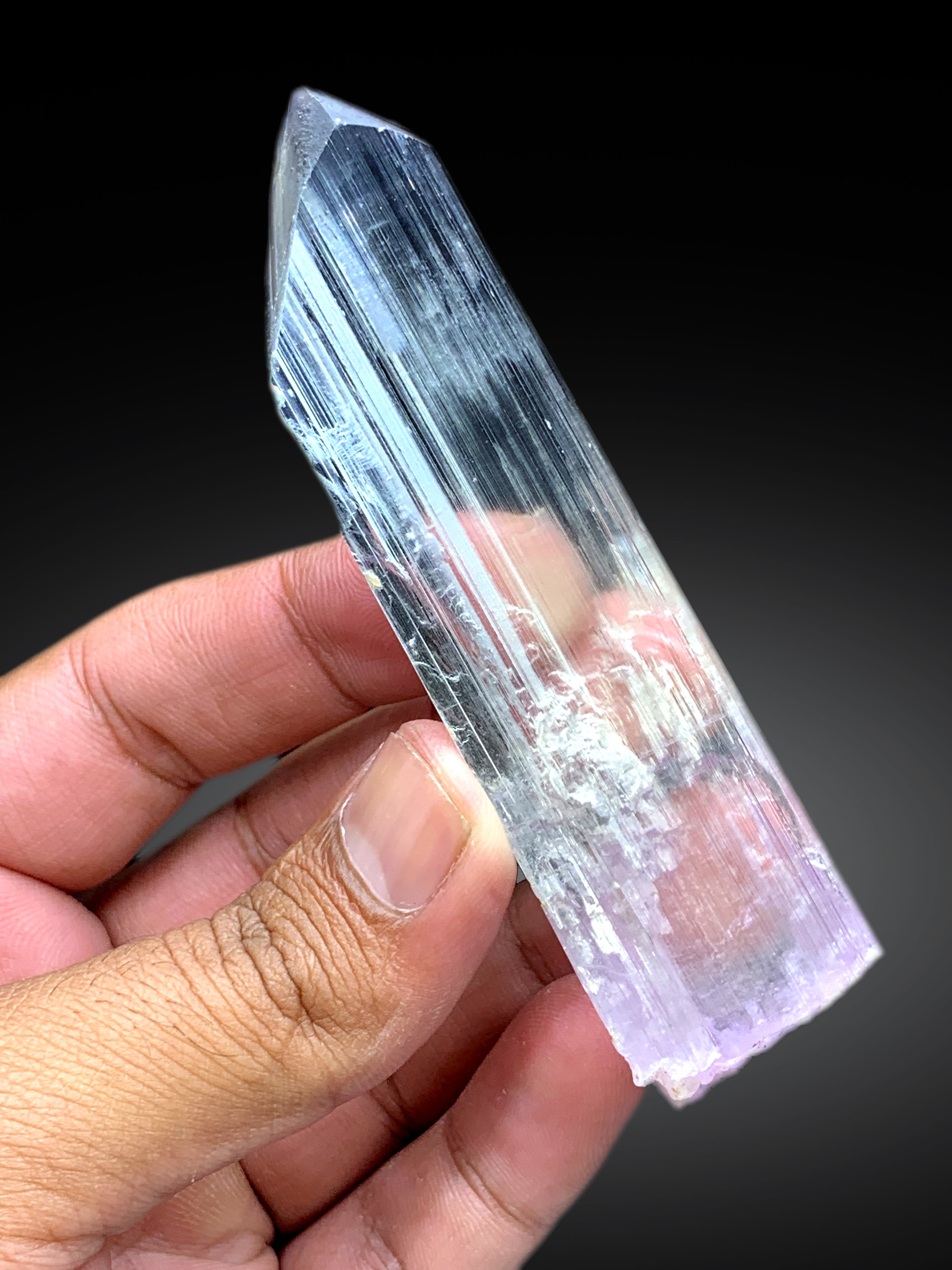 Bicolor Kunzite crystal from Afghanistan, 70 gram