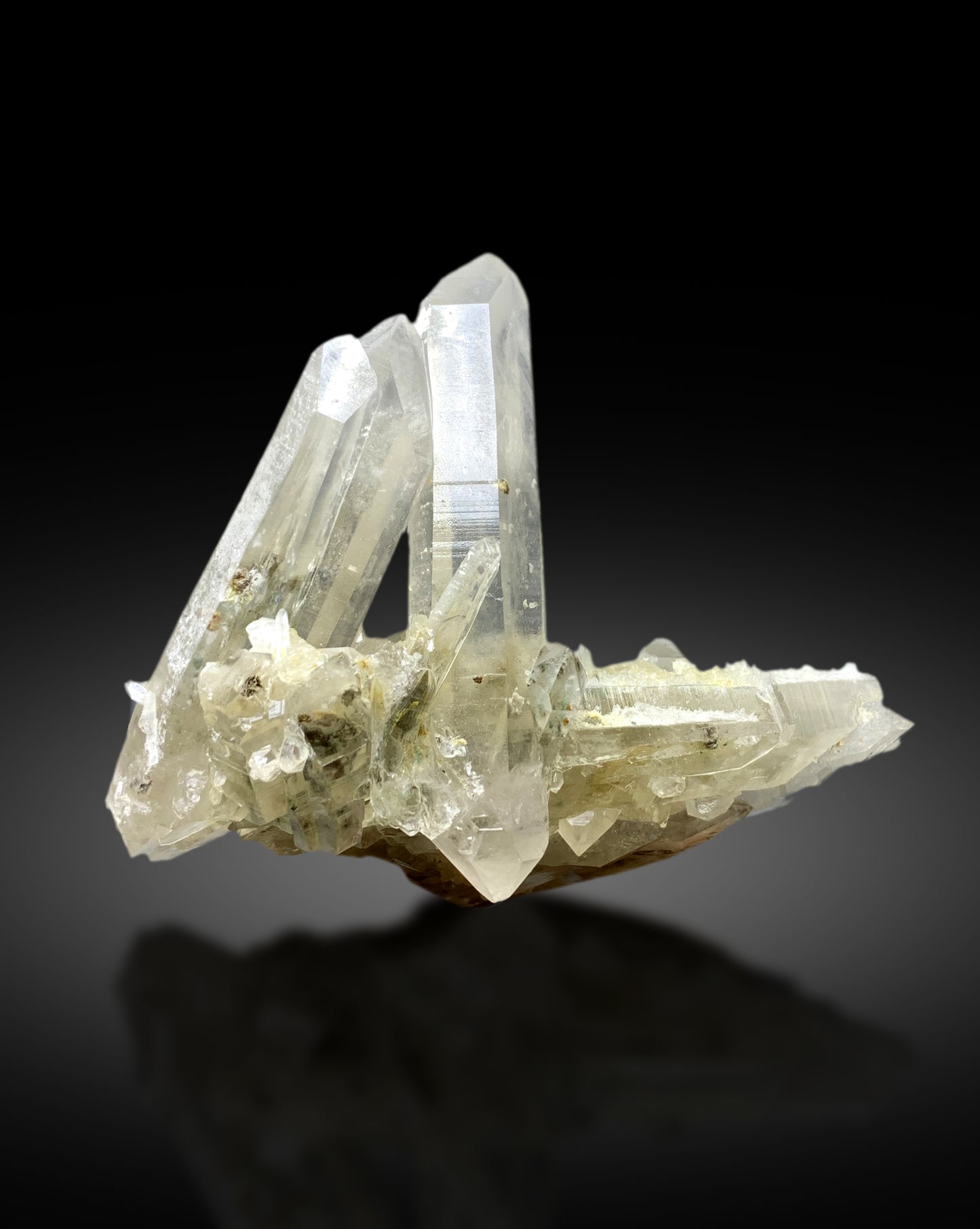 Quartz Crystal Cluster from Pakistan – Natural Raw Stone for Collection - 442 gram