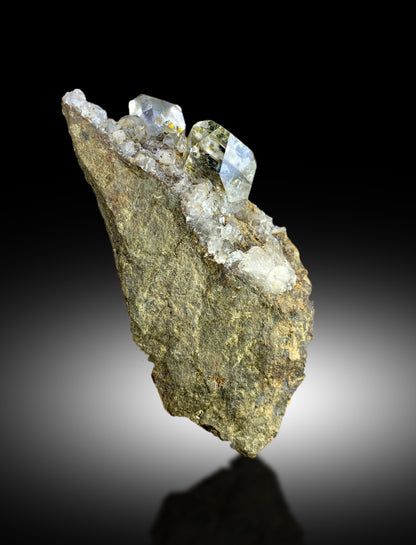 Enhydro Petroleum Quartz Crystals on Matrix, Rare Mineral, Crystal Specimen, Raw Mineral, Quartz Specimen - 69 gram