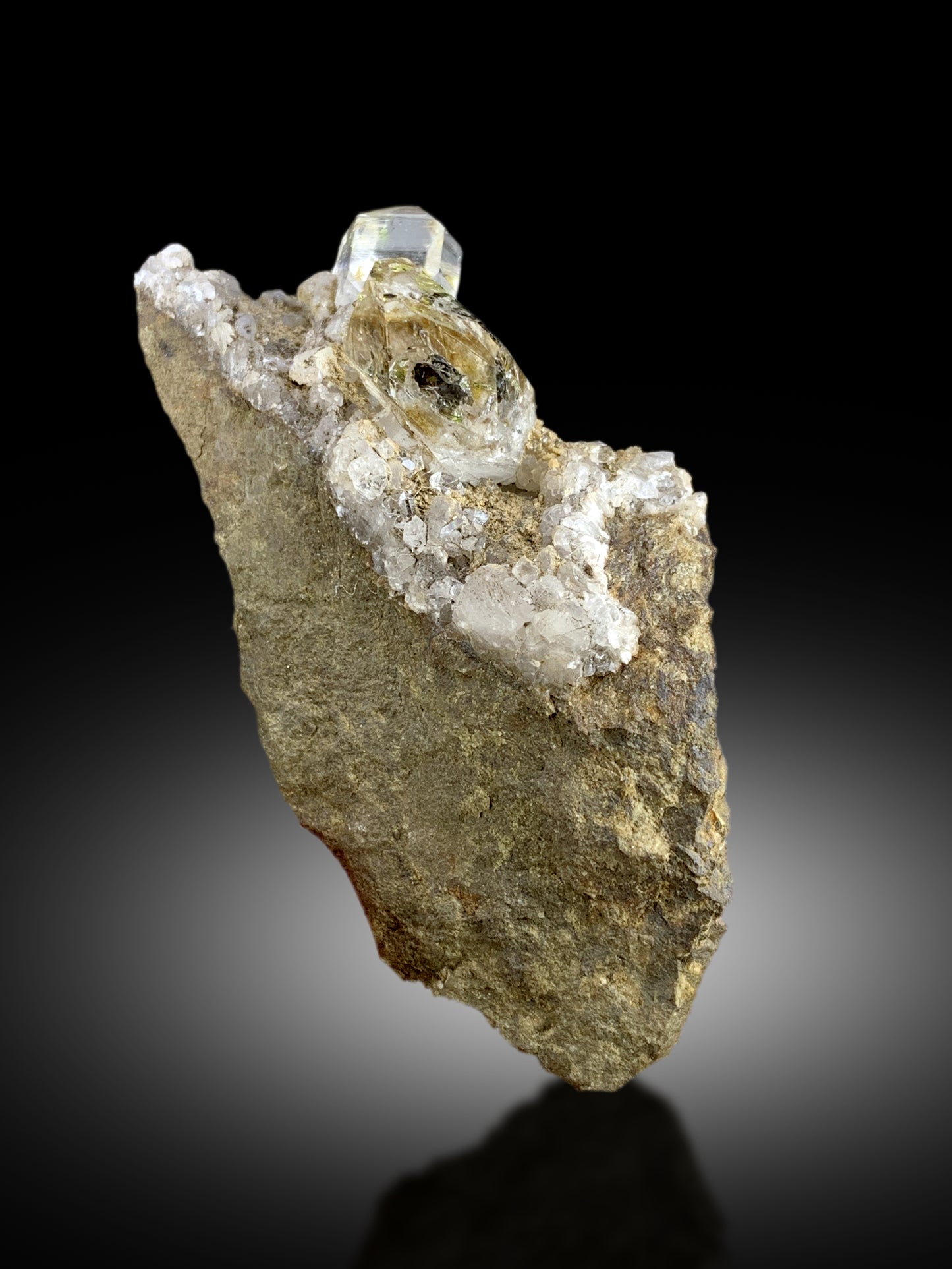 Enhydro Petroleum Quartz Crystals on Matrix, Rare Mineral, Crystal Specimen, Raw Mineral, Quartz Specimen - 69 gram