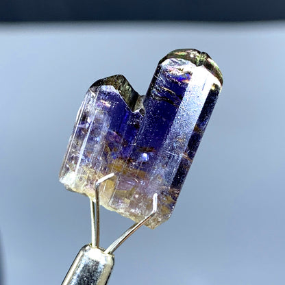 Bicolor Tanzanite Crystal from Tanzania - 29.05 cts
