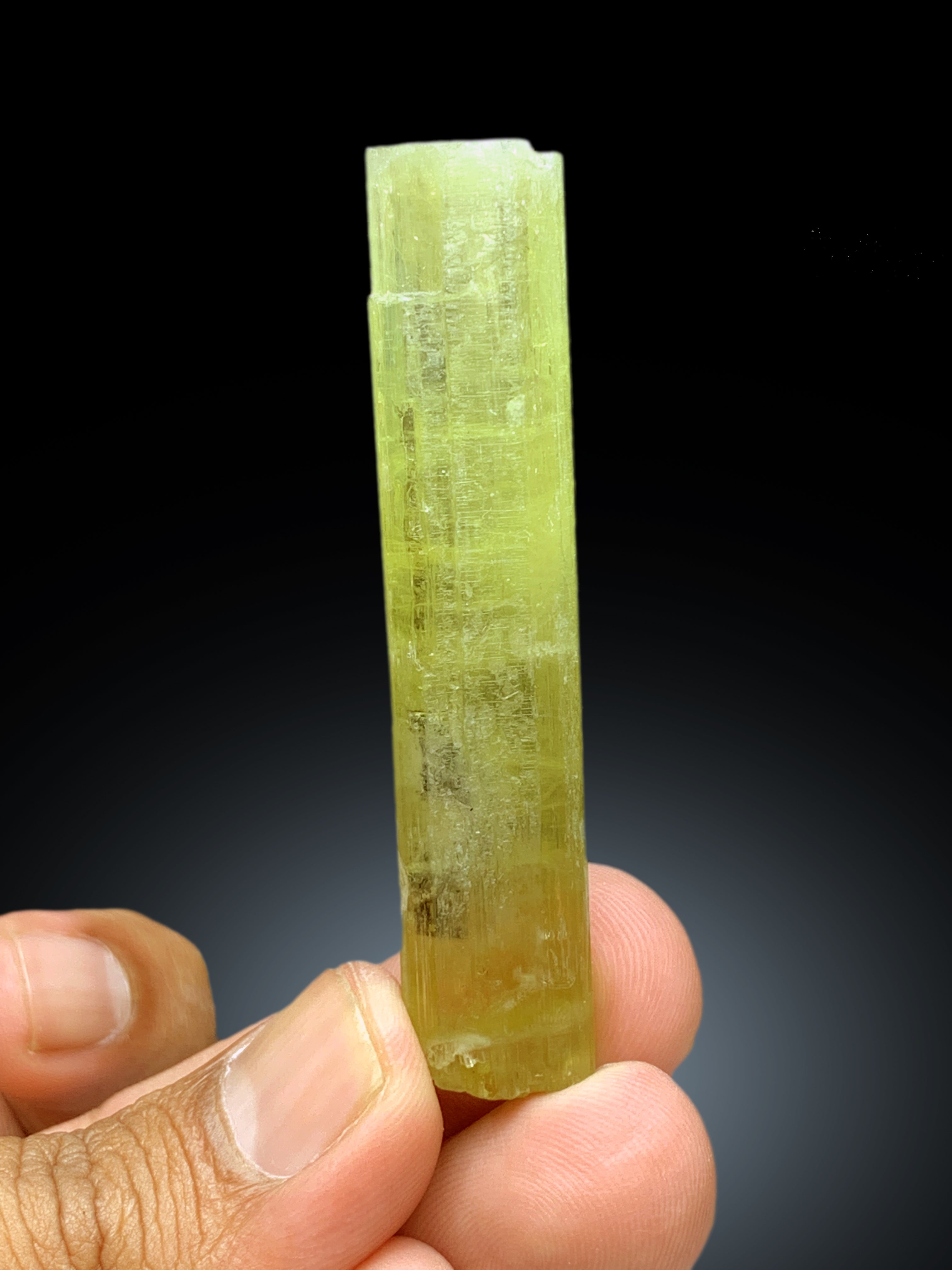 Natural Yellow Color Heliodor var Beryl Crystal from Pakistan - 22 gram