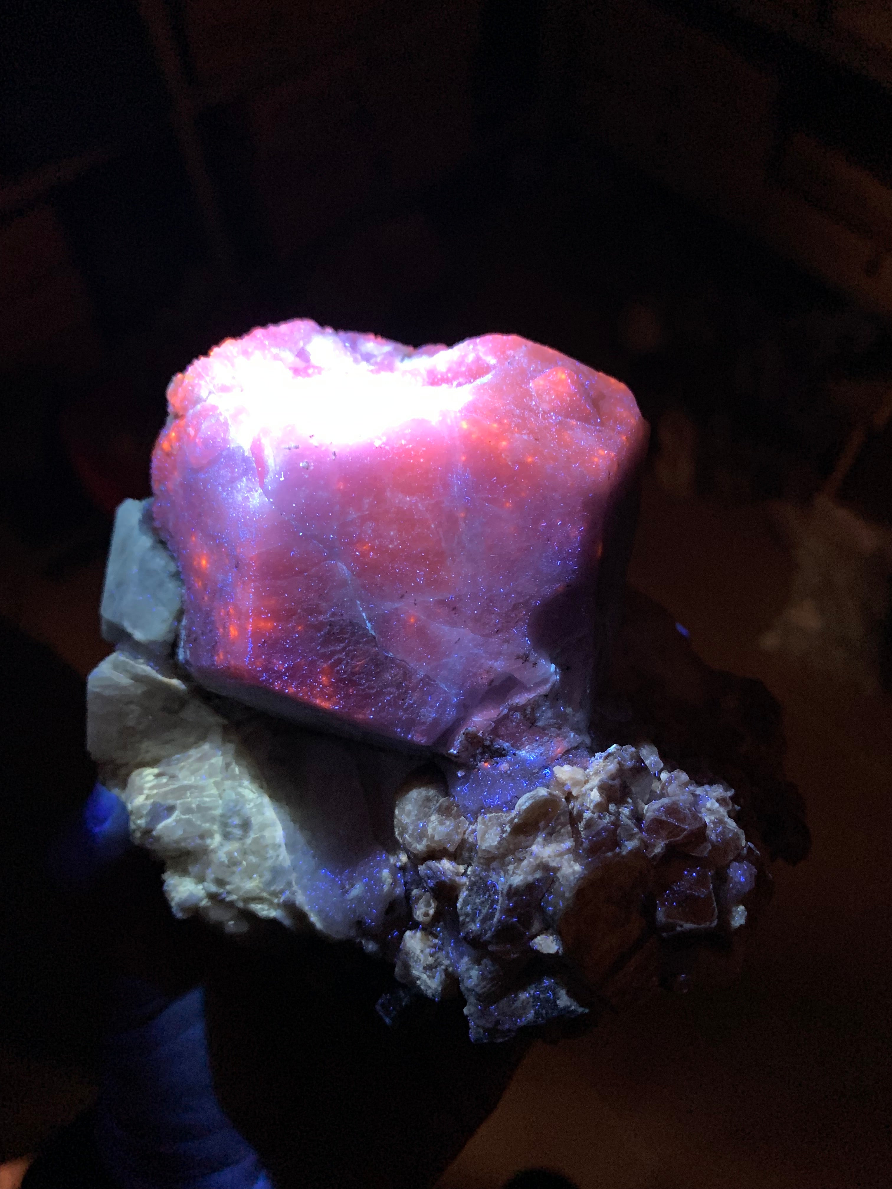 Fluorescent Rare Purple Hackmanite on Phlogopite Mica from Afghanistan - 1400 grams