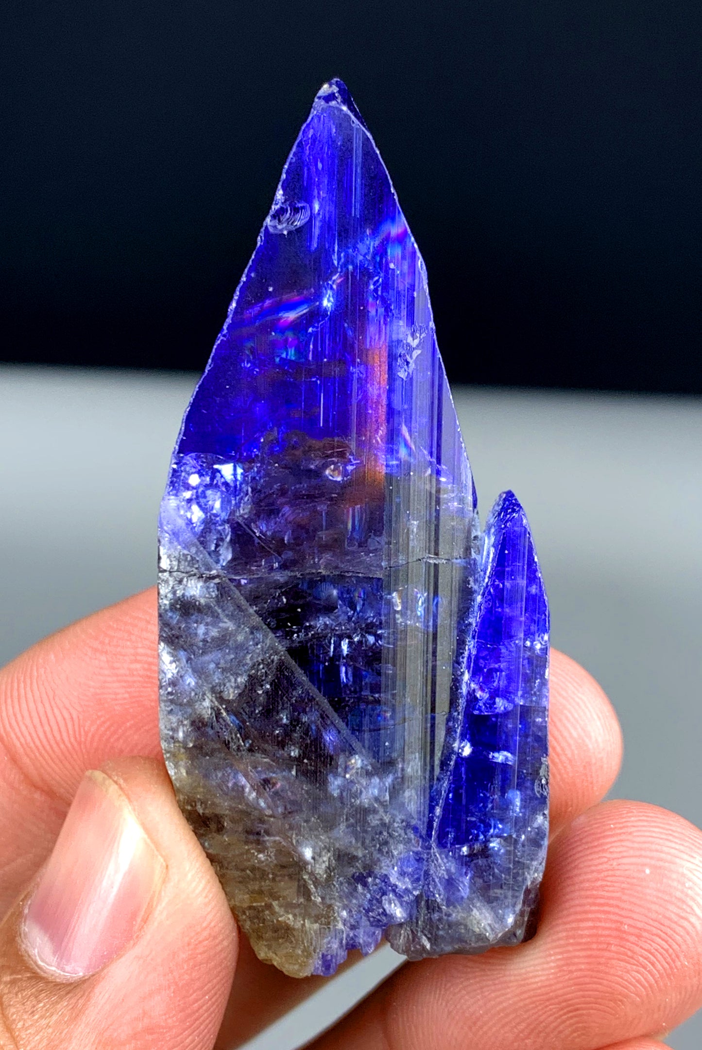 Deep Blue Tanzanite Crystal, Terminated Tanzanite Stone, Crystal Specimen, Tanzanite Gemstone, Raw Mineral - 38 gram