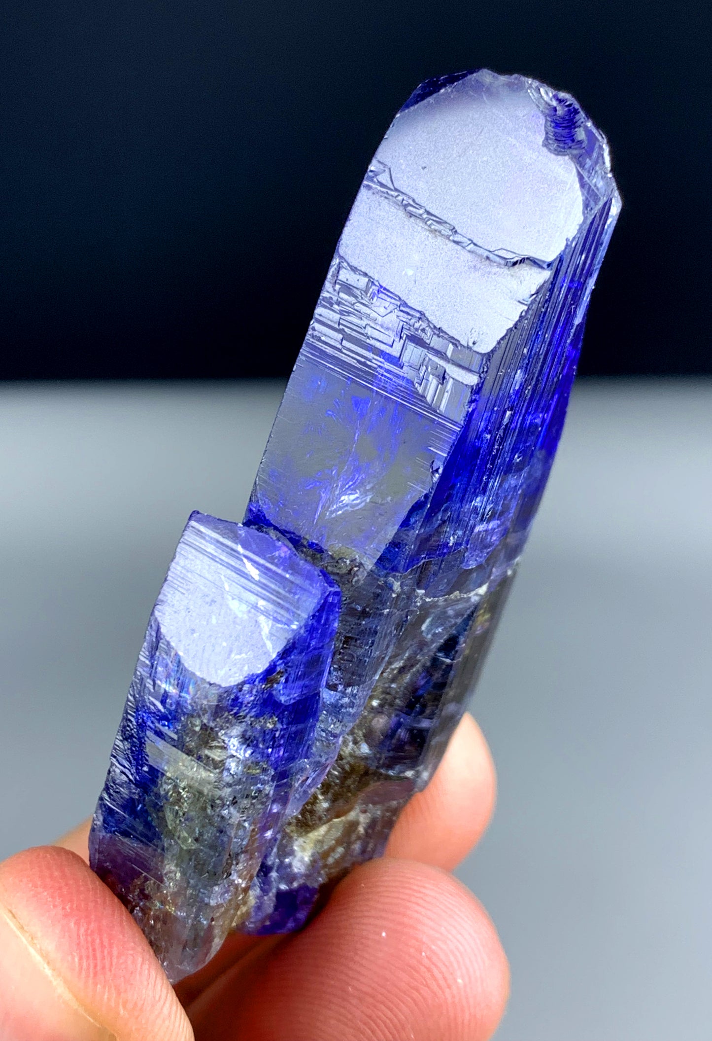 Deep Blue Tanzanite Crystal, Terminated Tanzanite Stone, Crystal Specimen, Tanzanite Gemstone, Raw Mineral - 38 gram
