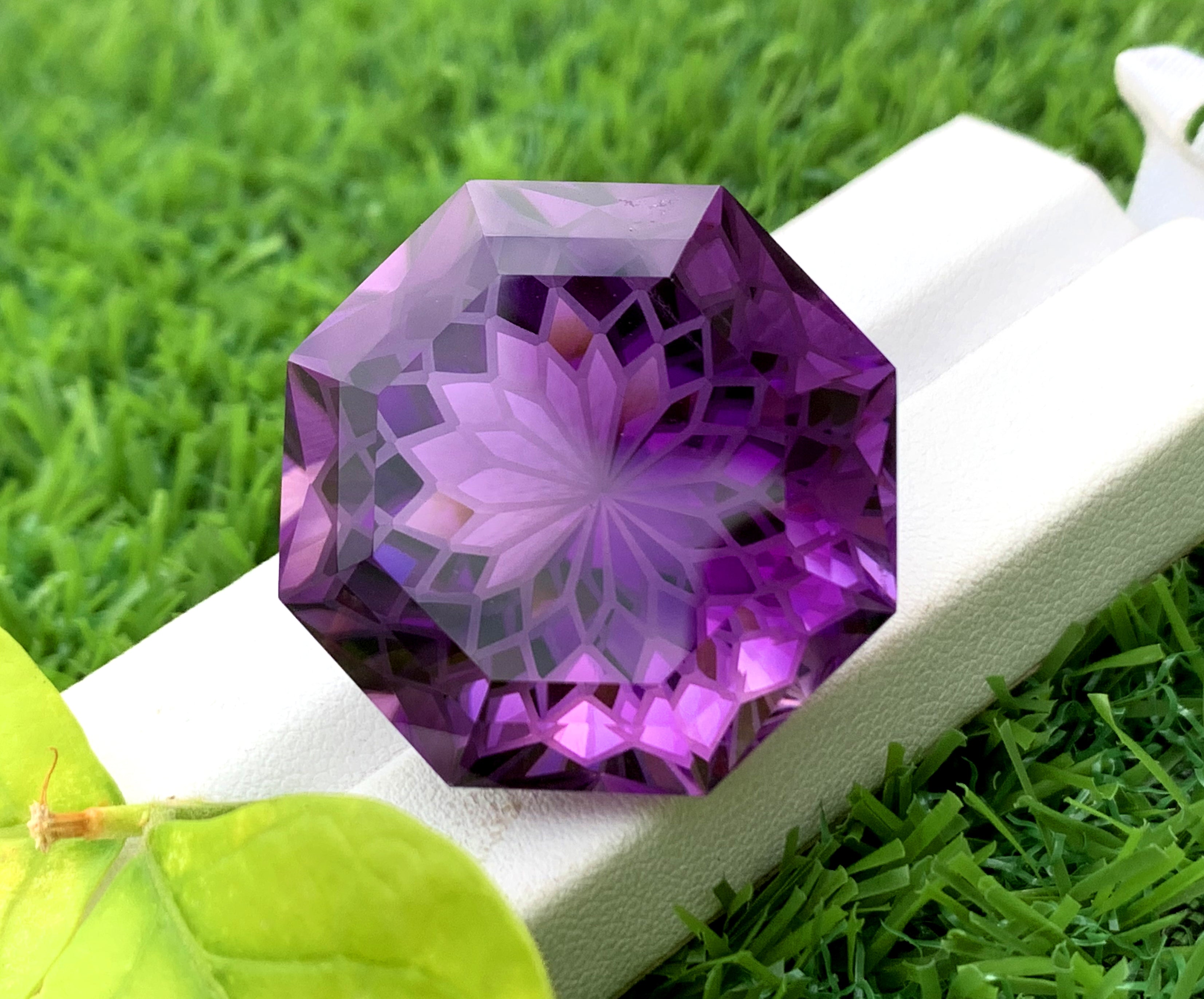 Fancy Flower Cut Purple Color Amethyst Gemstone, Loose Gemstone, Amethyst Faceted Cut Stone - 107.20 CT